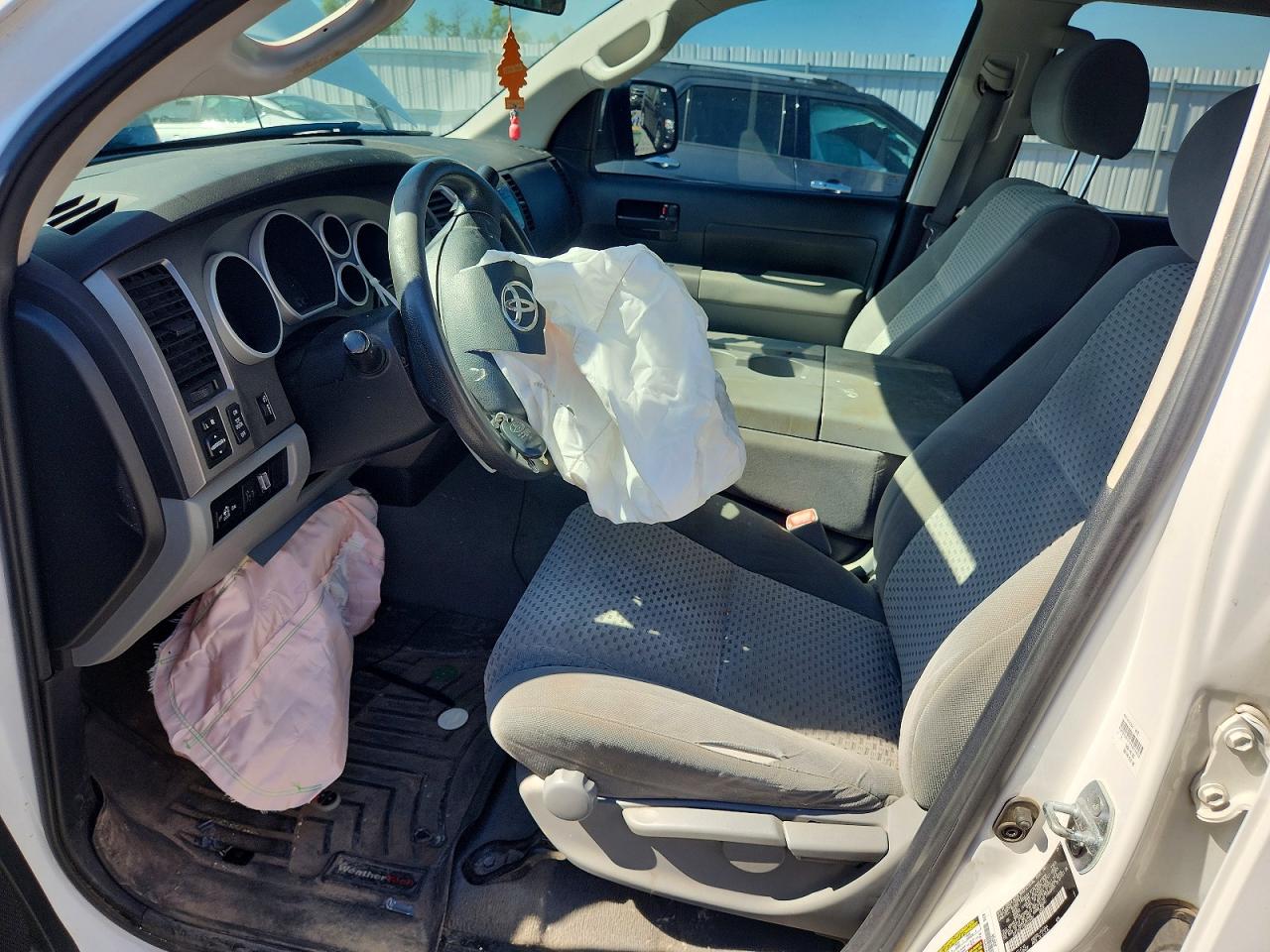 2011 Toyota Tundra Crewmax Sr5 White vin: 5TFDY5F11BX203402