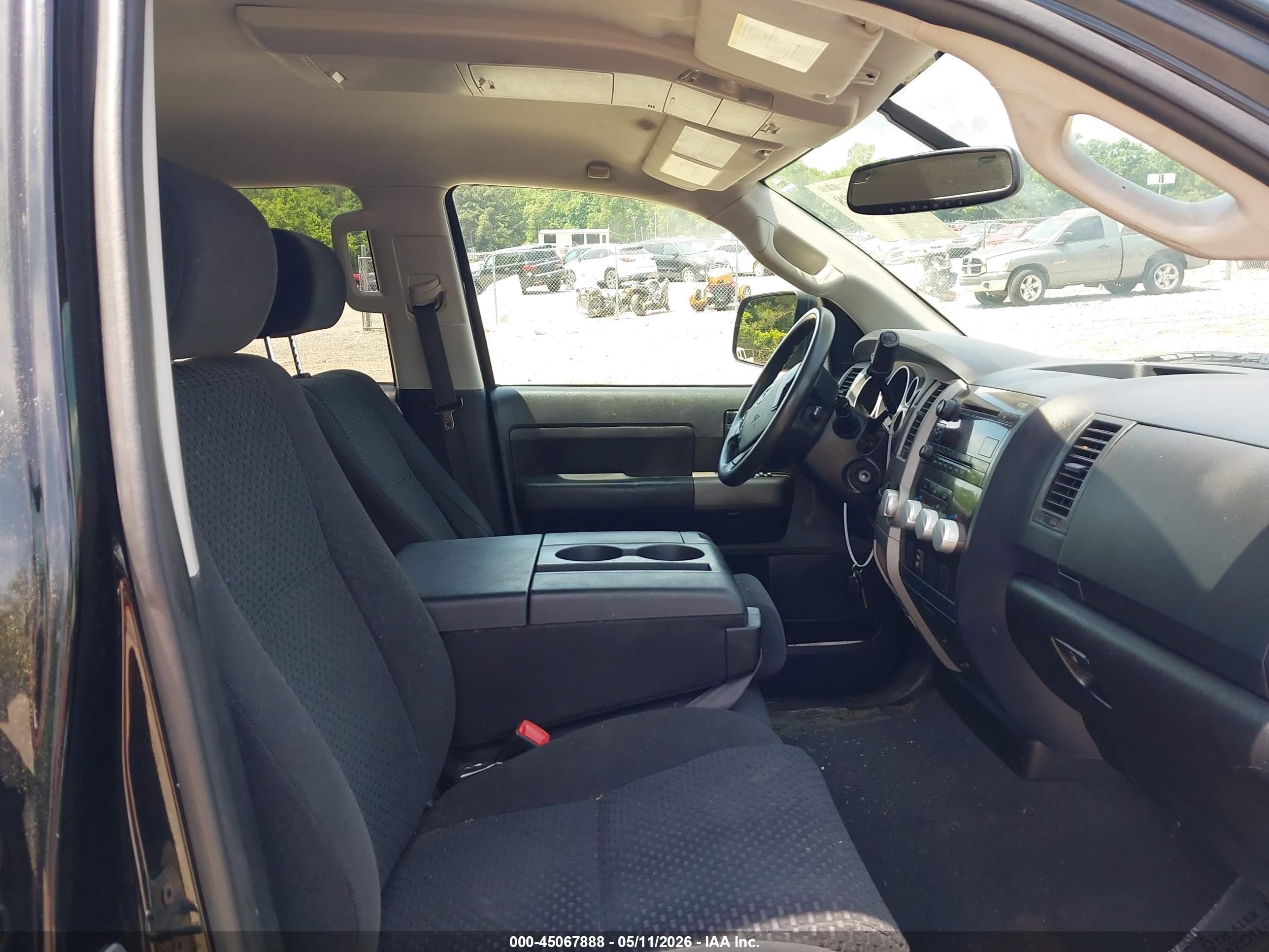 2013 Toyota Tundra Grade 5.7l V8 Черный vin: 5TFDY5F11DX310971
