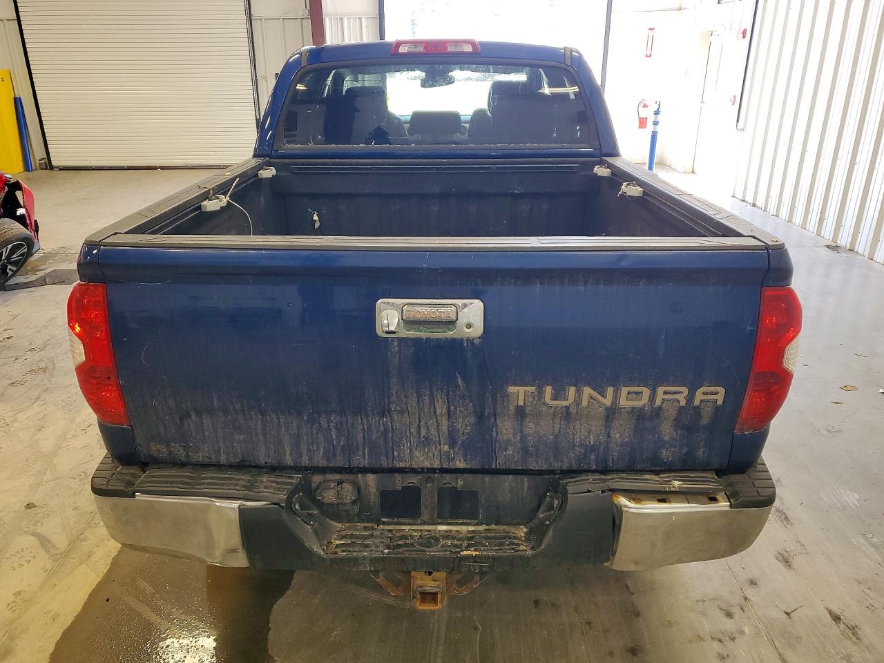 2014 Toyota Tundra Sr5 Blue vin: 5TFDY5F11EX351120