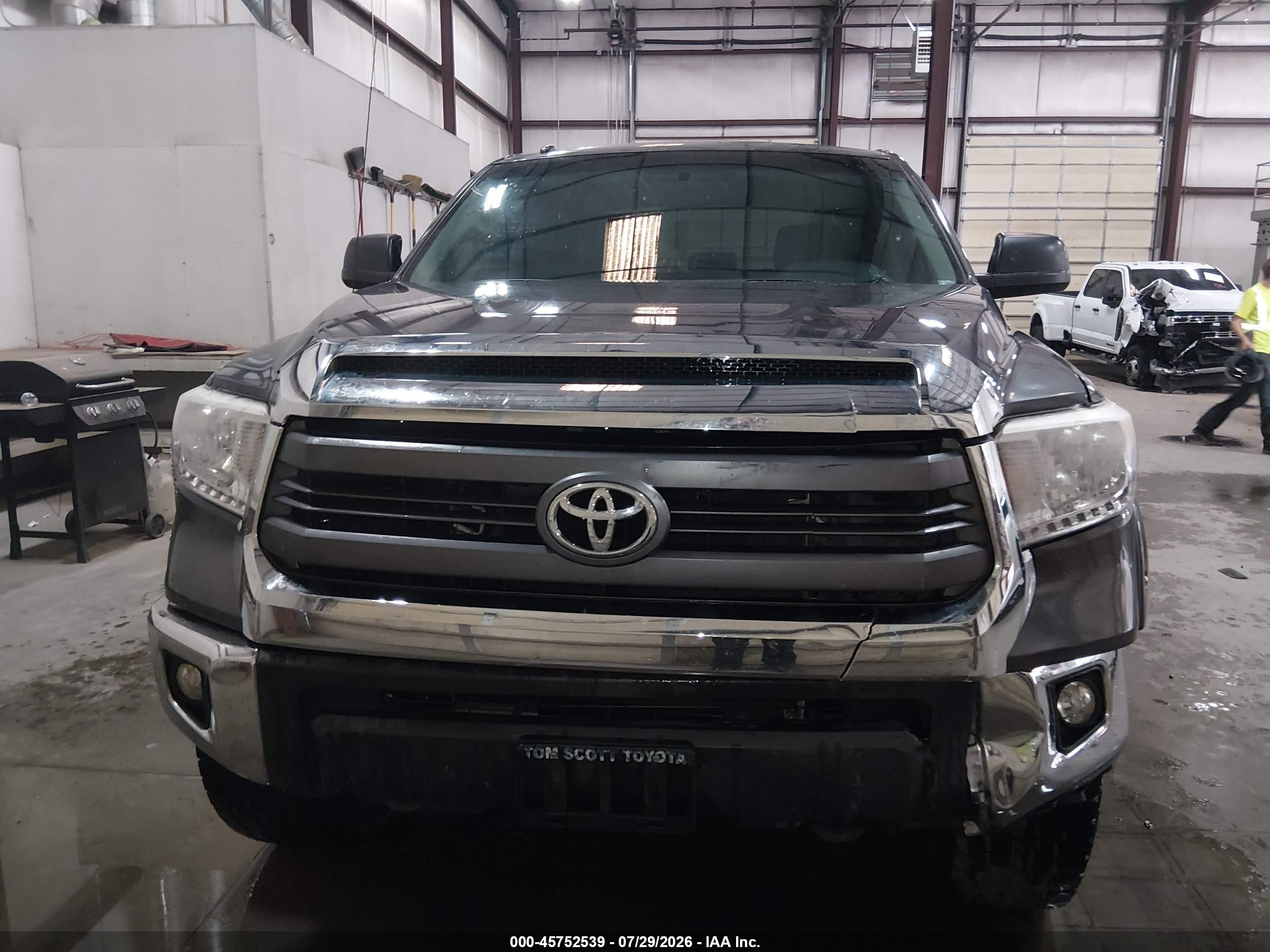 2015 Toyota Tundra Sr5 5.7l V8 Gray vin: 5TFDY5F12FX430801