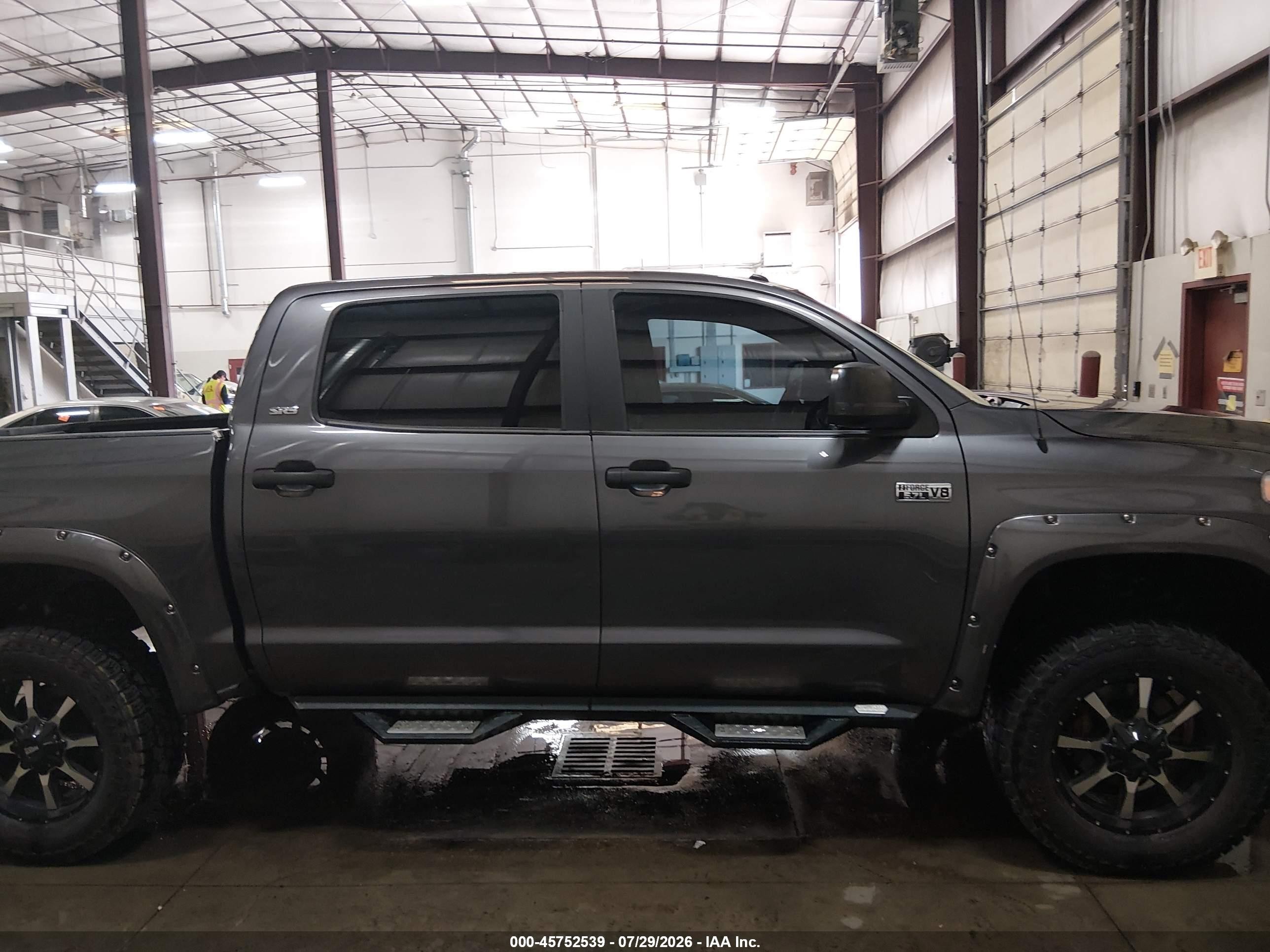 2015 Toyota Tundra Sr5 5.7l V8 Gray vin: 5TFDY5F12FX430801