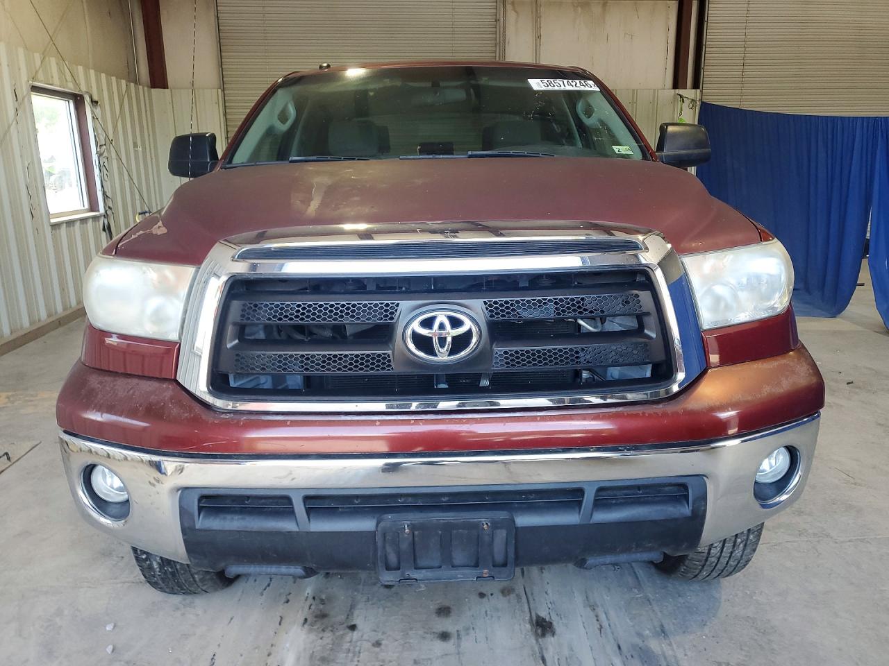 2010 Toyota Tundra Crewmax Sr5 Maroon vin: 5TFDY5F14AX143193