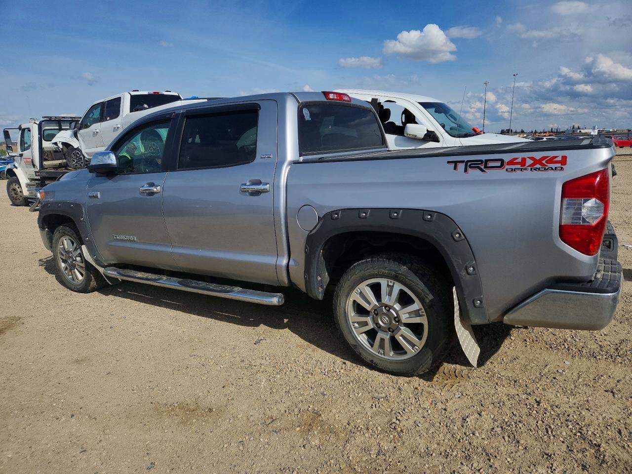 2015 Toyota Tundra Sr5 Silver vin: 5TFDY5F14FX428127