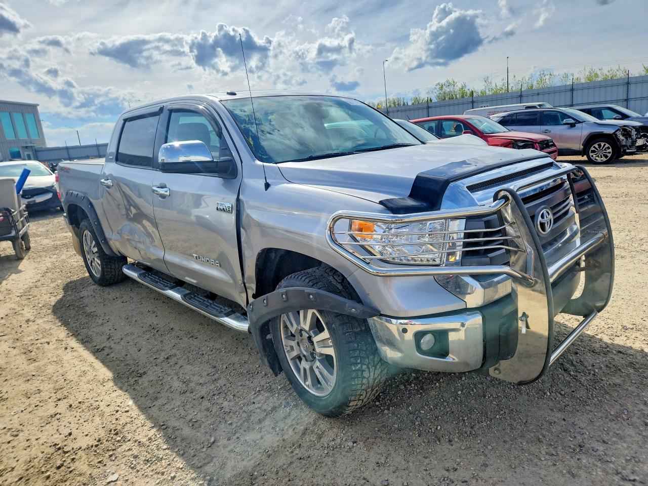 2015 Toyota Tundra Sr5 Silver vin: 5TFDY5F14FX428127