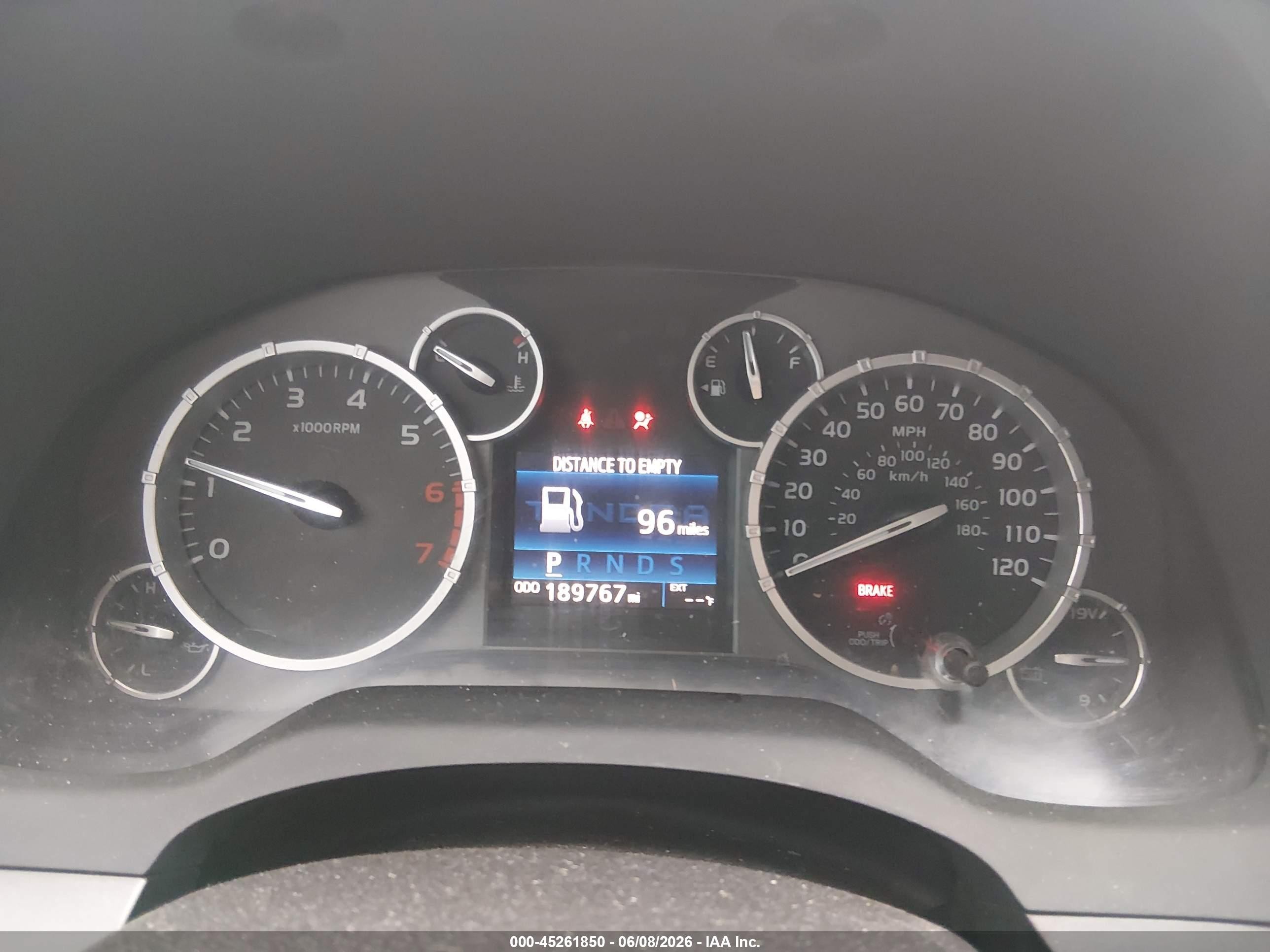 2015 Toyota Tundra Sr5 5.7l V8 Silver vin: 5TFDY5F14FX444165