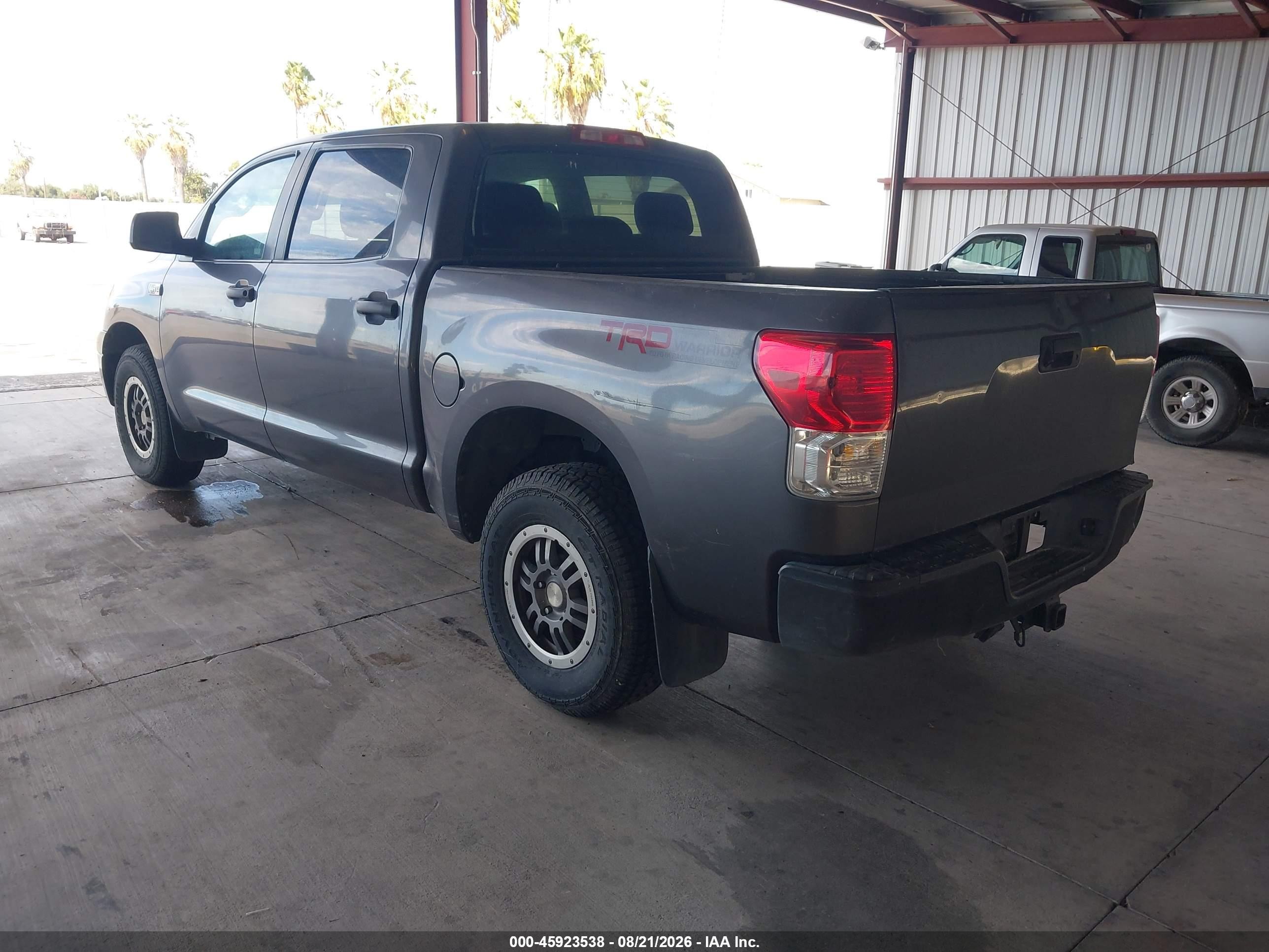 2011 Toyota Tundra Grade 5.7l V8 Gray vin: 5TFDY5F15BX176382