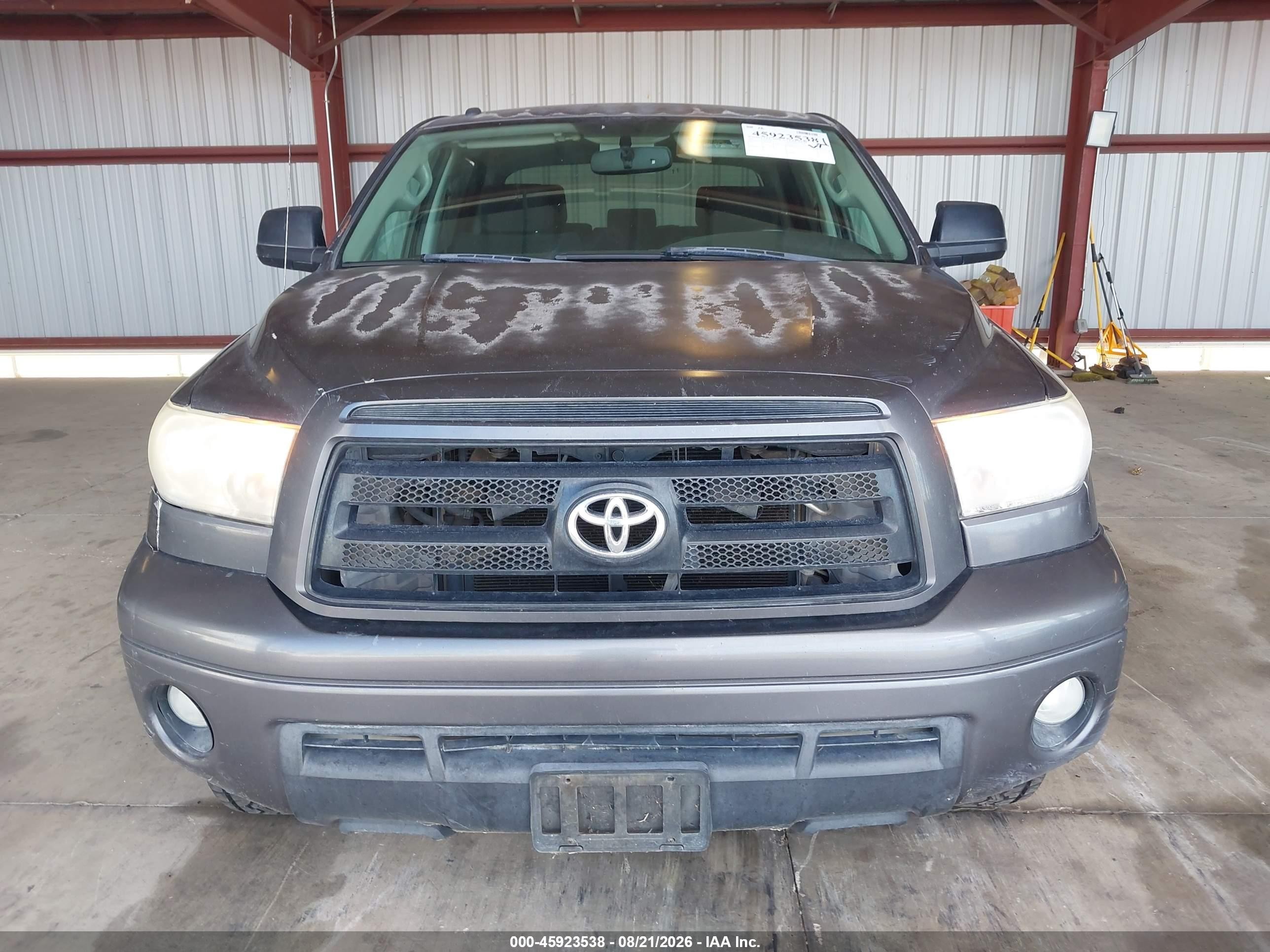 2011 Toyota Tundra Grade 5.7l V8 Gray vin: 5TFDY5F15BX176382