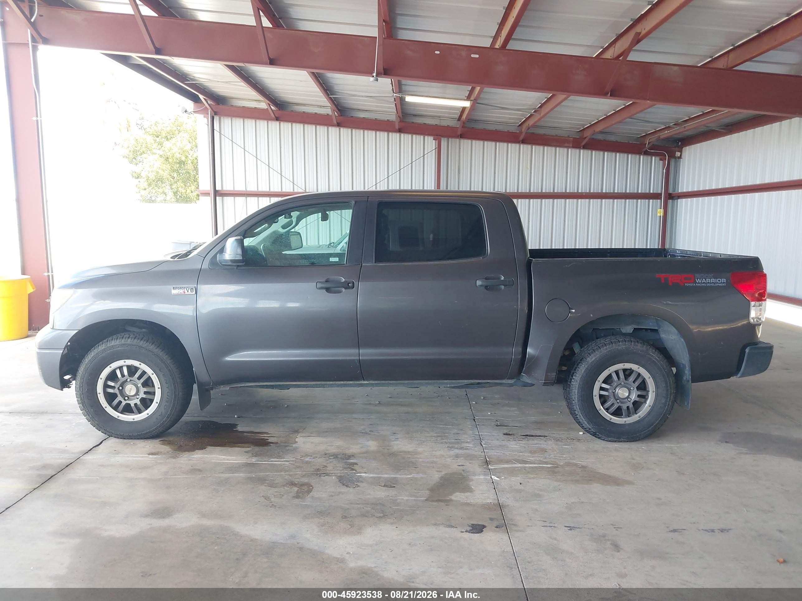 2011 Toyota Tundra Grade 5.7l V8 Gray vin: 5TFDY5F15BX176382