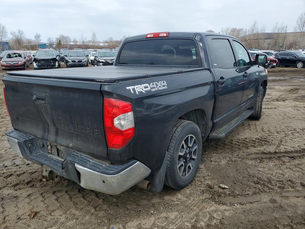 2014 Toyota Tundra Crewmax Sr5 Black vin: 5TFDY5F15EX390678