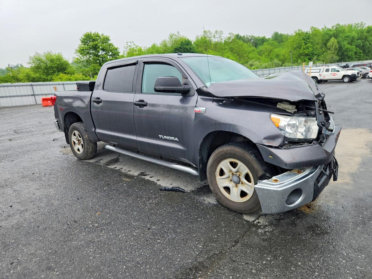 2013 Toyota Tundra Crewmax Sr5 Gray vin: 5TFDY5F16DX306513