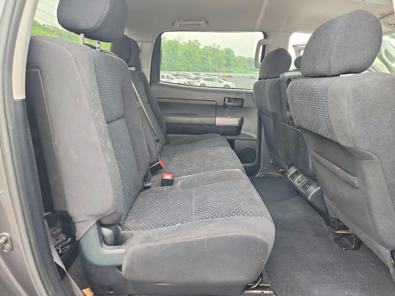 2013 Toyota Tundra Crewmax Sr5 Gray vin: 5TFDY5F16DX306513