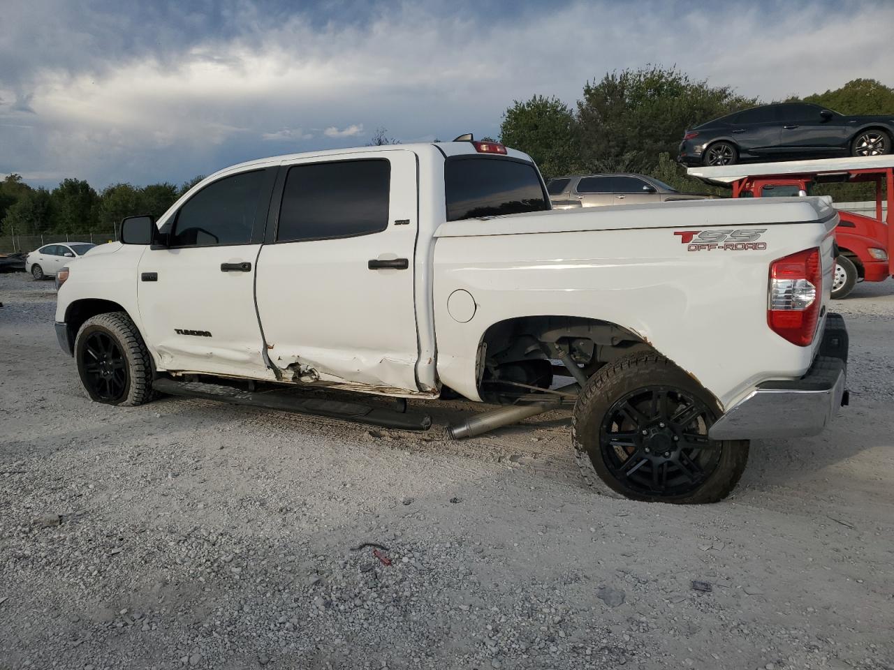 2020 Toyota Tundra Crewmax Sr5 White vin: 5TFDY5F16LX926468
