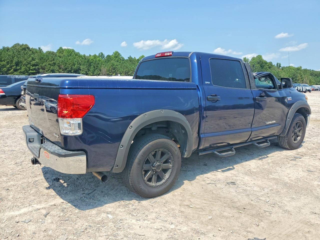 2011 Toyota Tundra Crewmax Sr5 Blue vin: 5TFDY5F17BX199114