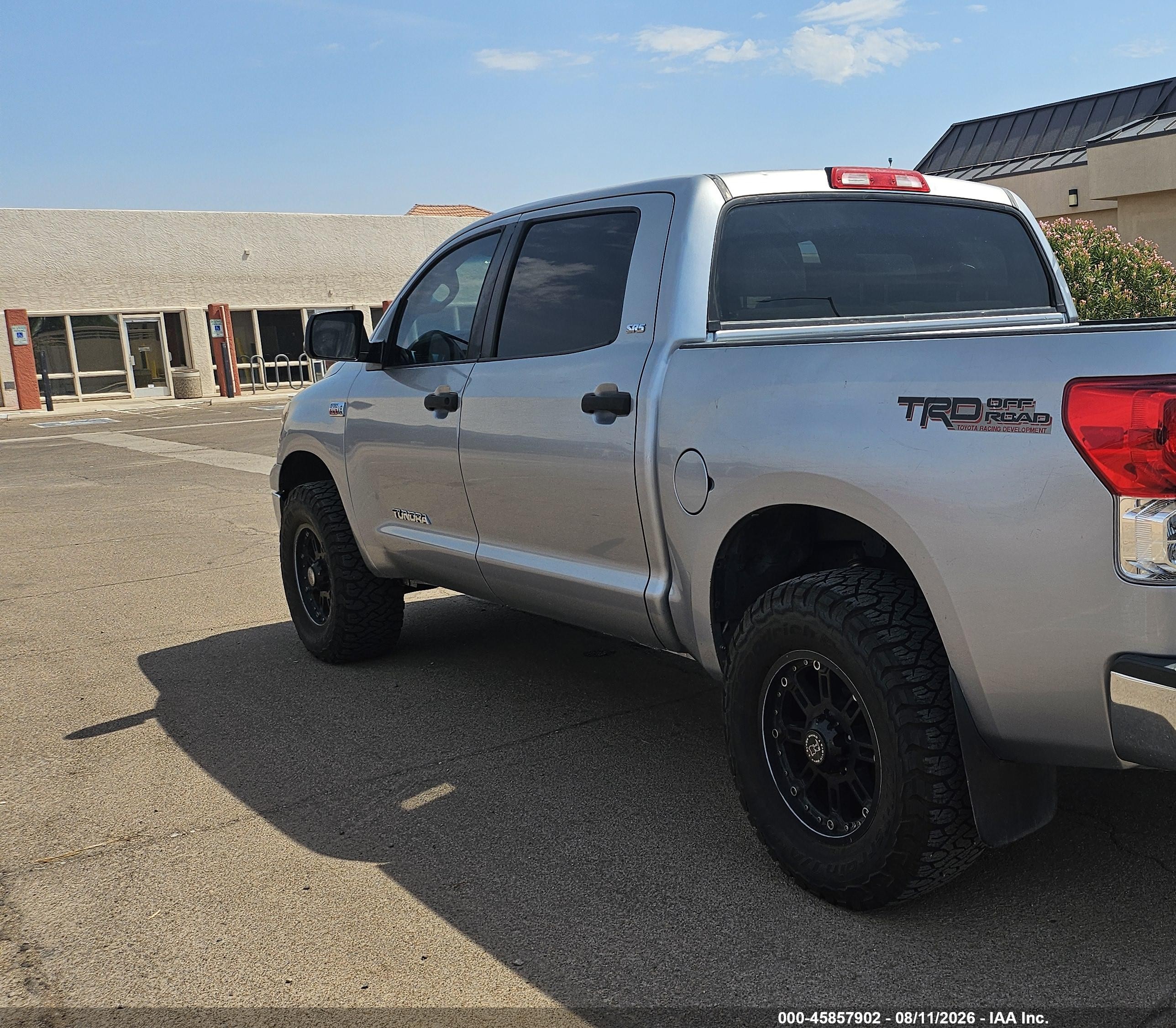2012 Toyota Tundra Grade 5.7l V8 Silver vin: 5TFDY5F17CX219024