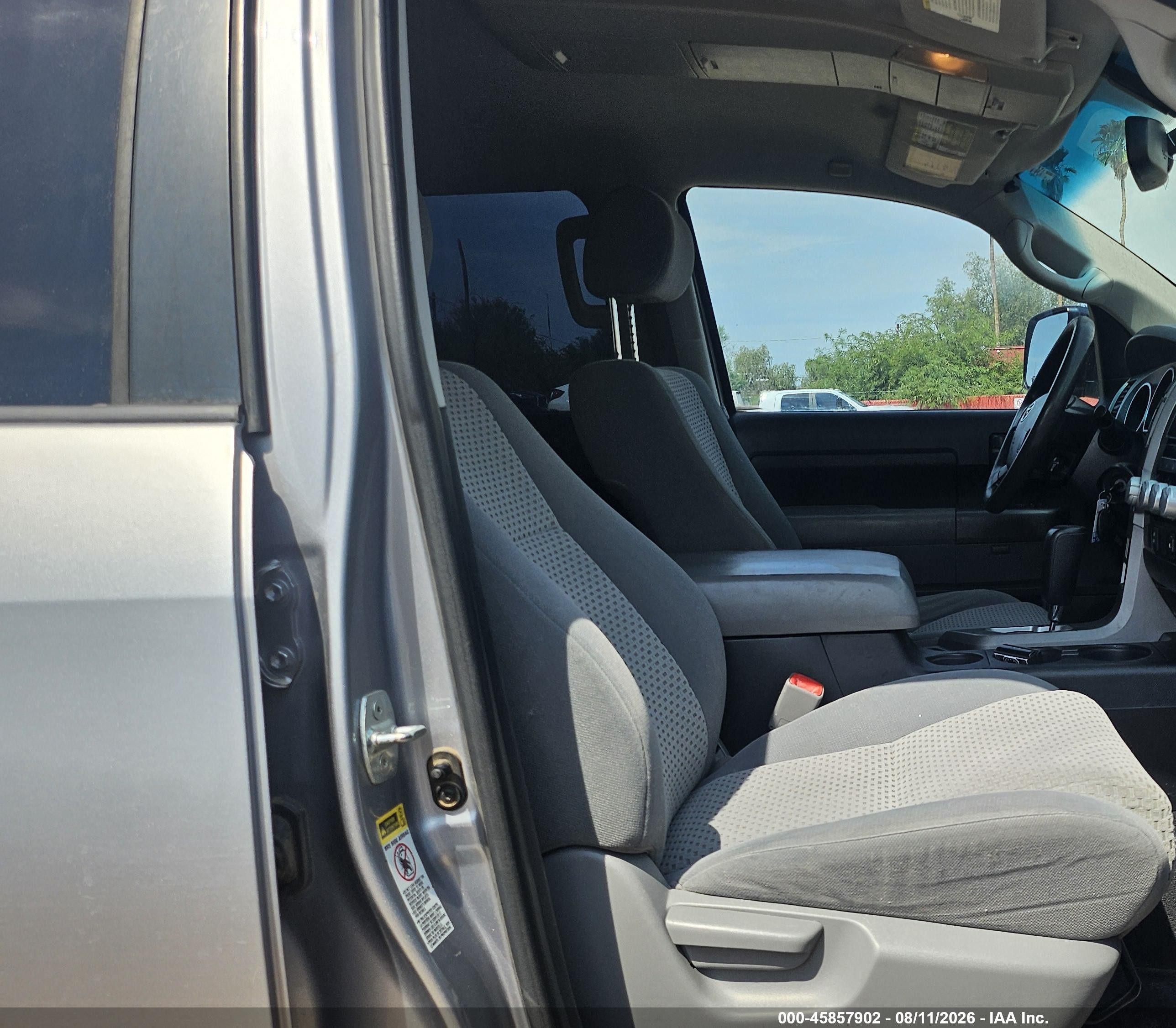 2012 Toyota Tundra Grade 5.7l V8 Silver vin: 5TFDY5F17CX219024