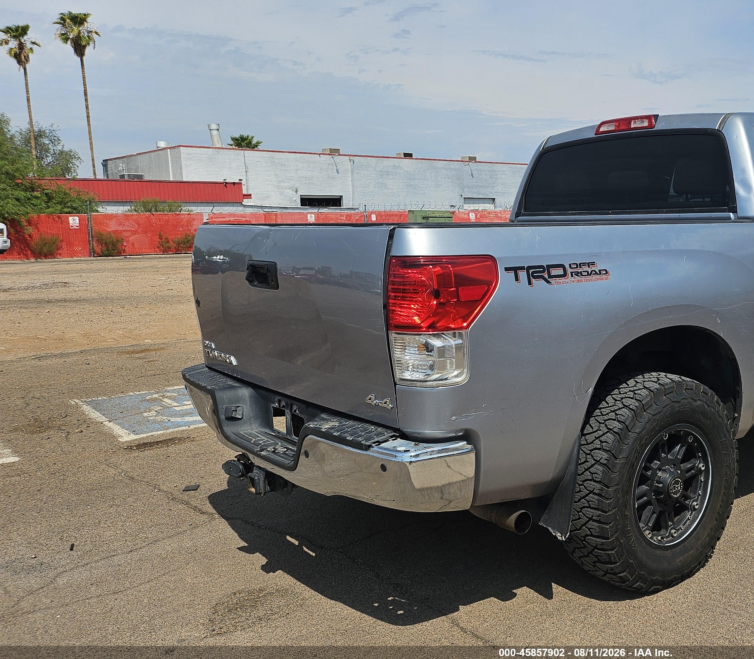 2012 Toyota Tundra Grade 5.7l V8 Silver vin: 5TFDY5F17CX219024