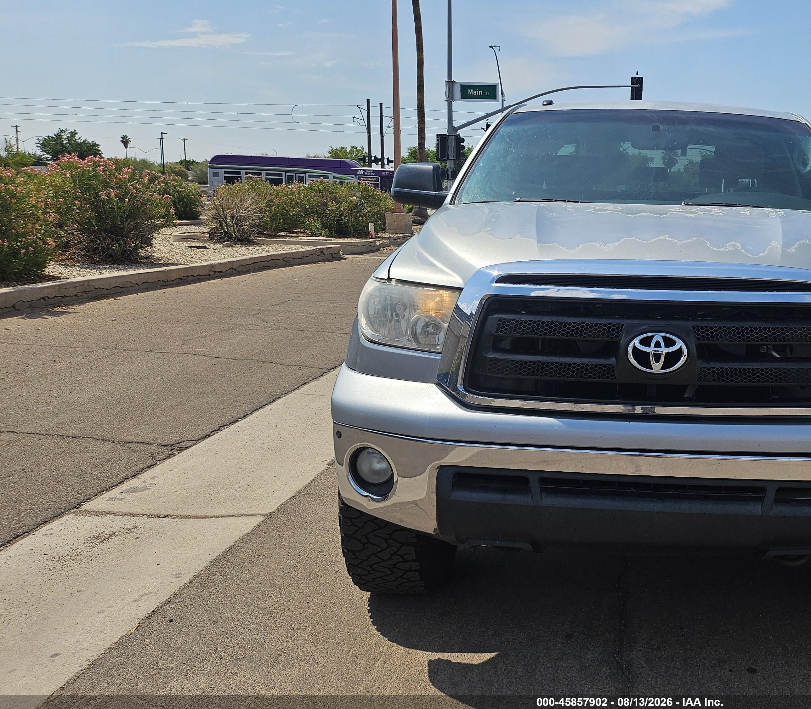 2012 Toyota Tundra Grade 5.7l V8 Silver vin: 5TFDY5F17CX219024