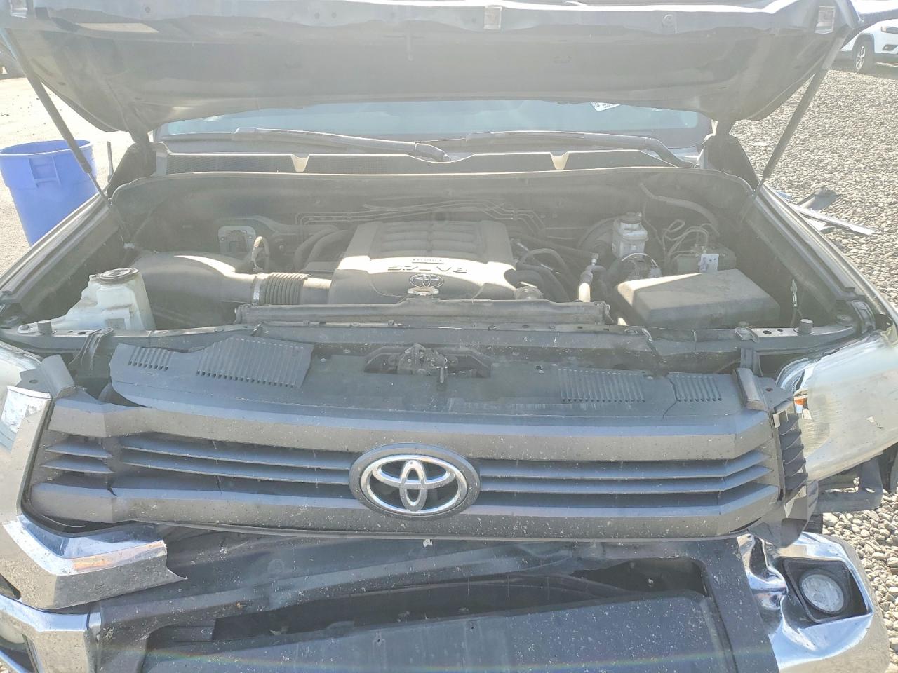 2014 Toyota Tundra Crewmax Sr5 Black vin: 5TFDY5F17EX392092