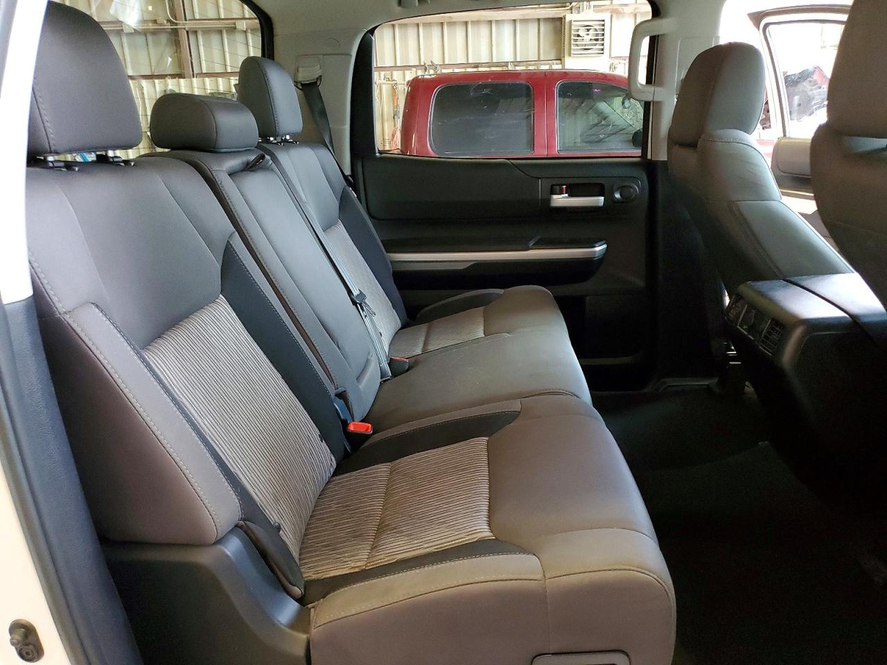 2015 Toyota Tundra Sr5 White vin: 5TFDY5F17FX423780