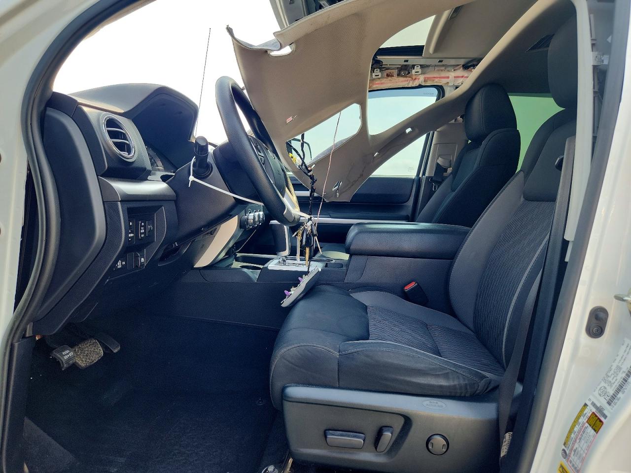 2017 Toyota Tundra Sr5 White vin: 5TFDY5F17HX637381
