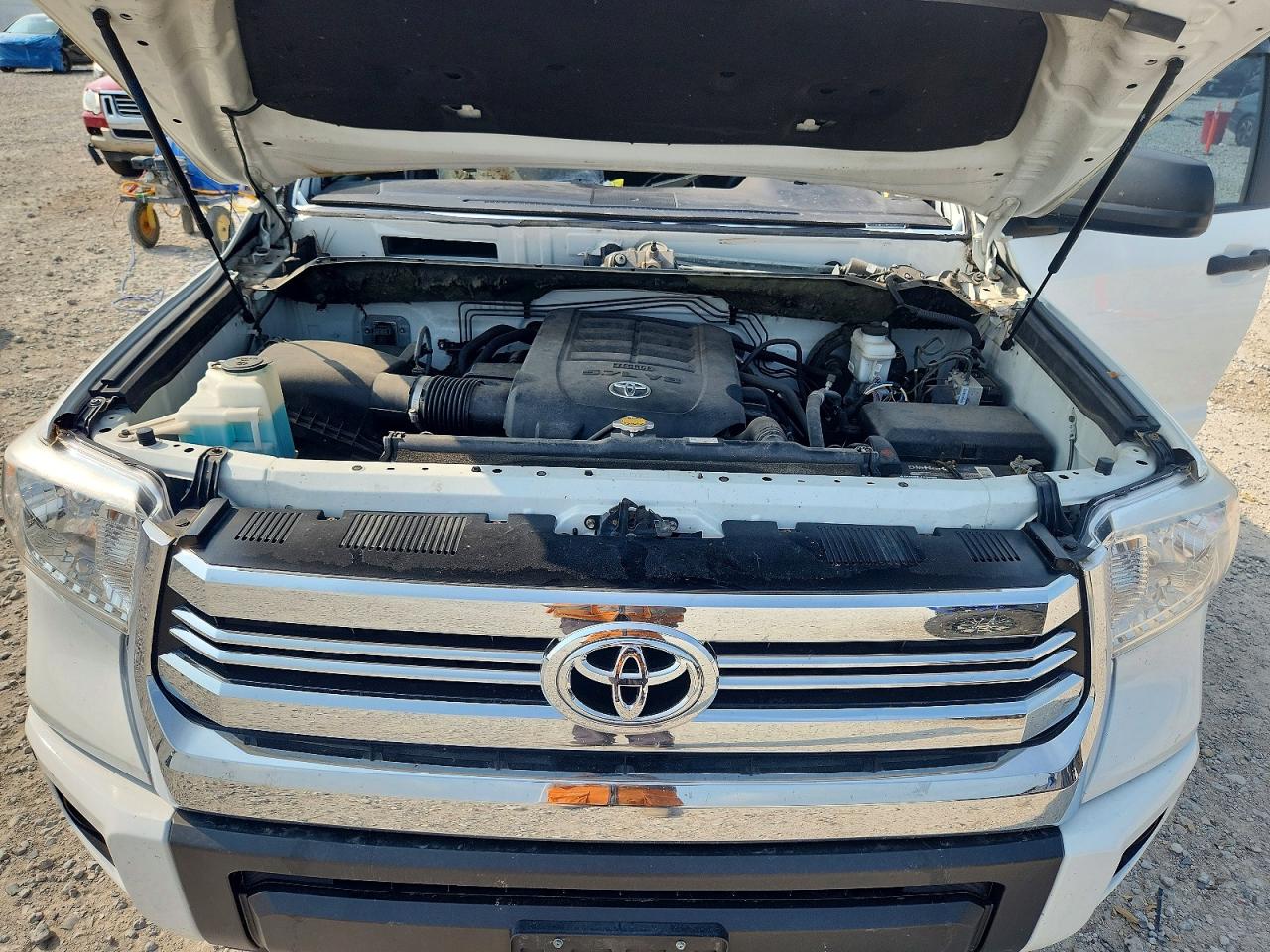 2017 Toyota Tundra Sr5 White vin: 5TFDY5F17HX637381
