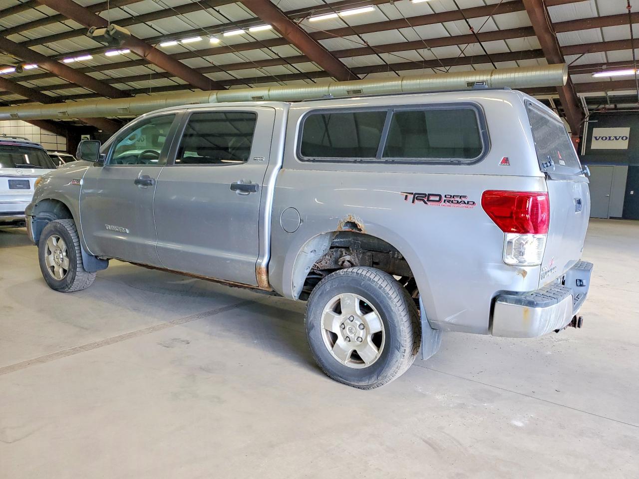 2011 Toyota Tundra Crewmax Sr5 Silver vin: 5TFDY5F18BX187120