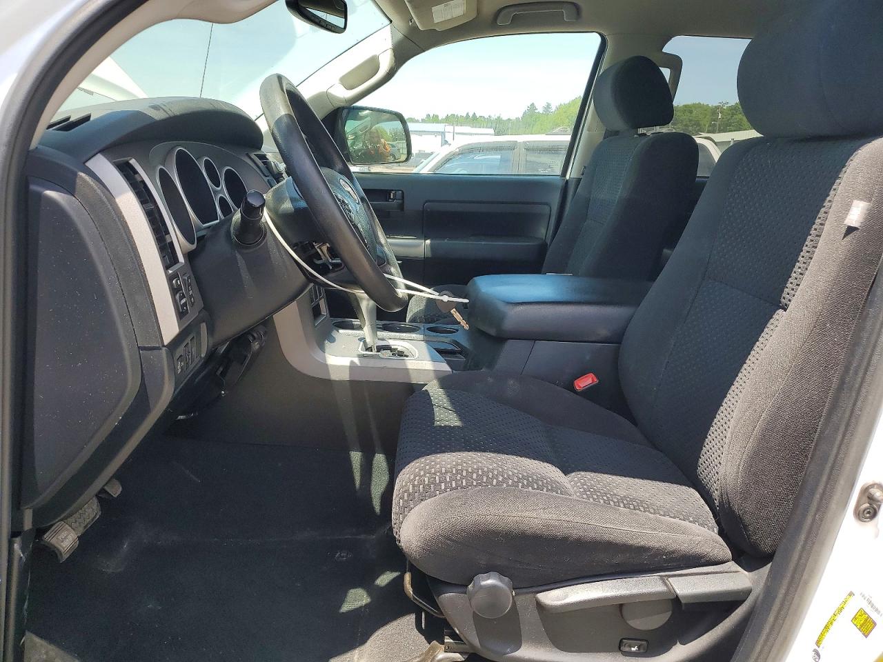 2012 Toyota Tundra Crewmax Sr5 White vin: 5TFDY5F19CX231093