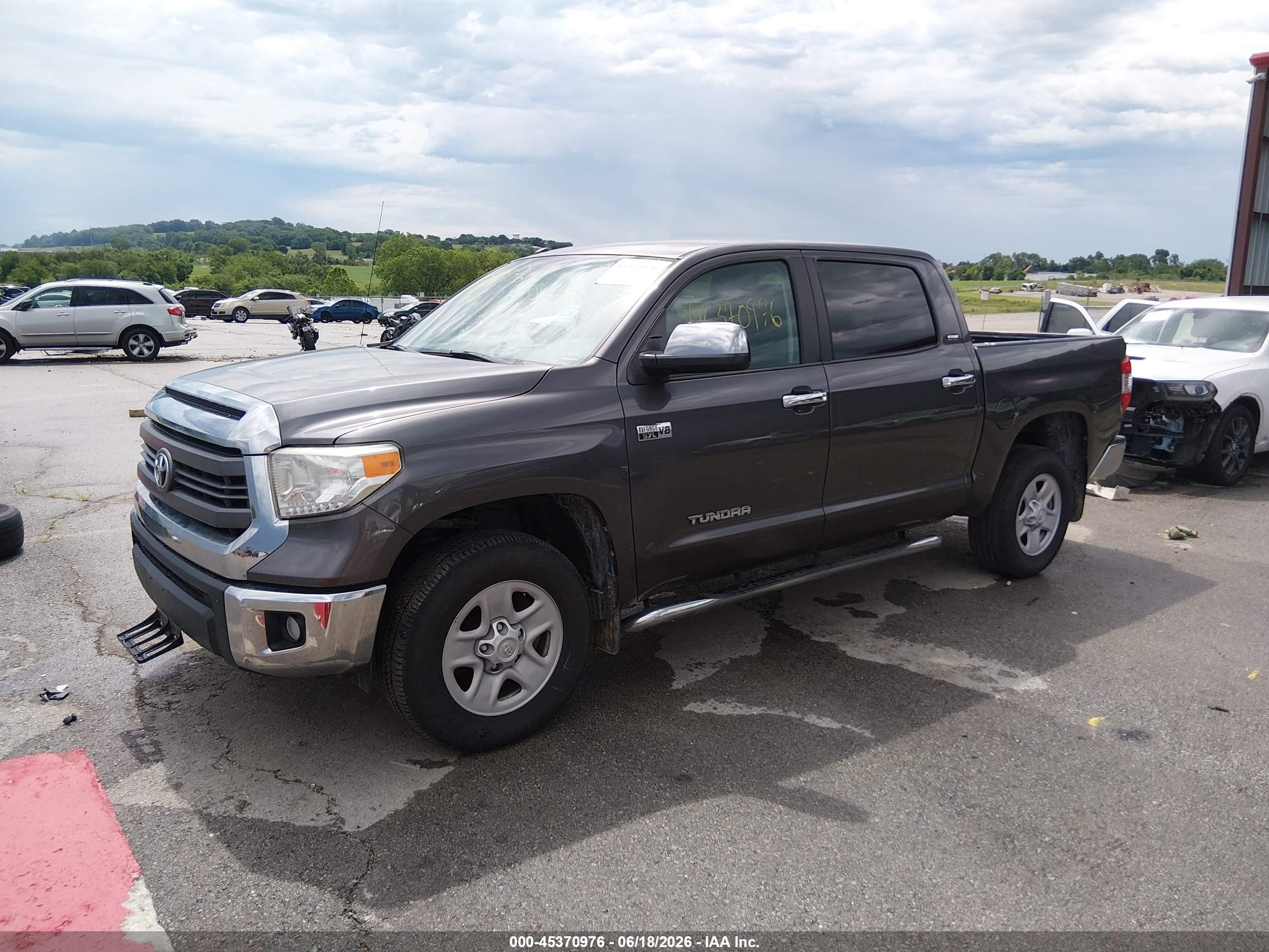 2015 Toyota Tundra Sr5 5.7l V8 Gray vin: 5TFDY5F19FX477839