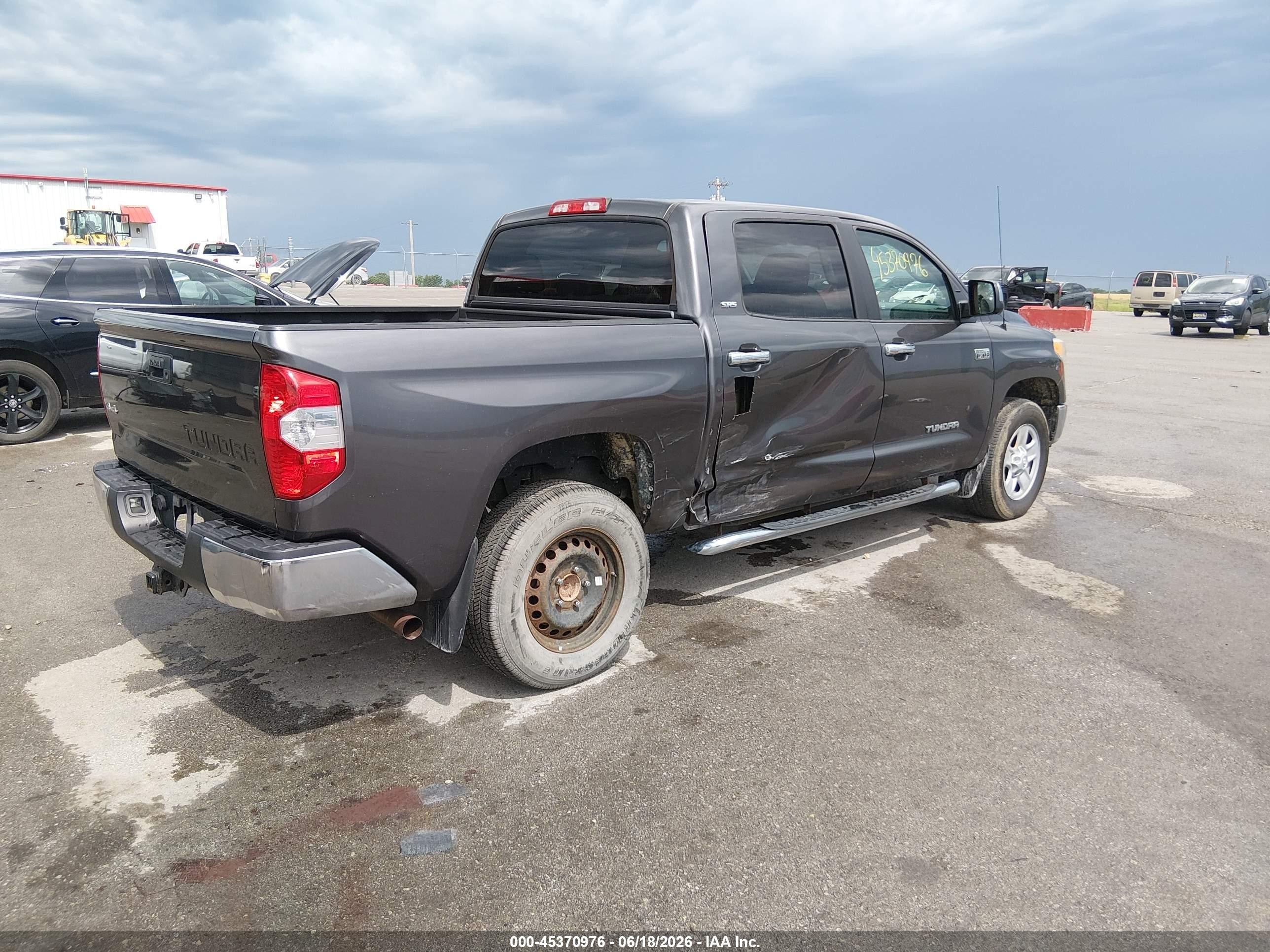 2015 Toyota Tundra Sr5 5.7l V8 Gray vin: 5TFDY5F19FX477839