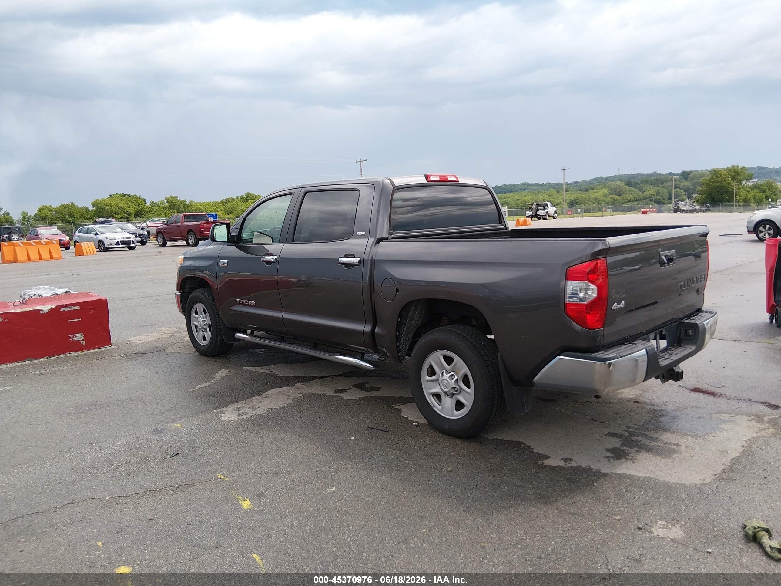 2015 Toyota Tundra Sr5 5.7l V8 Gray vin: 5TFDY5F19FX477839