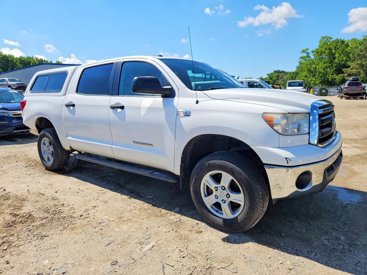 2012 Toyota Tundra Crewmax Sr5 Белый vin: 5TFDY5F1XCX225772