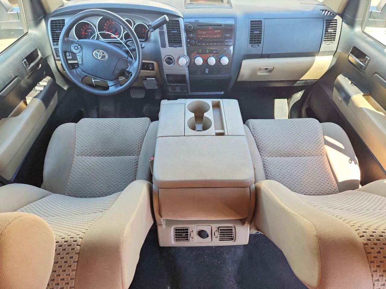 2012 Toyota Tundra Crewmax Sr5 Белый vin: 5TFDY5F1XCX225772