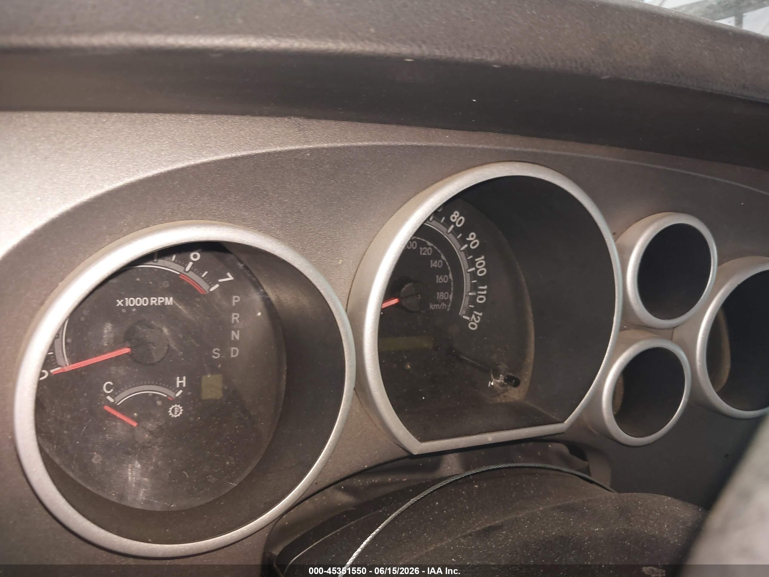 2012 Toyota Tundra Grade 5.7l V8 Серый vin: 5TFDY5F1XCX242426
