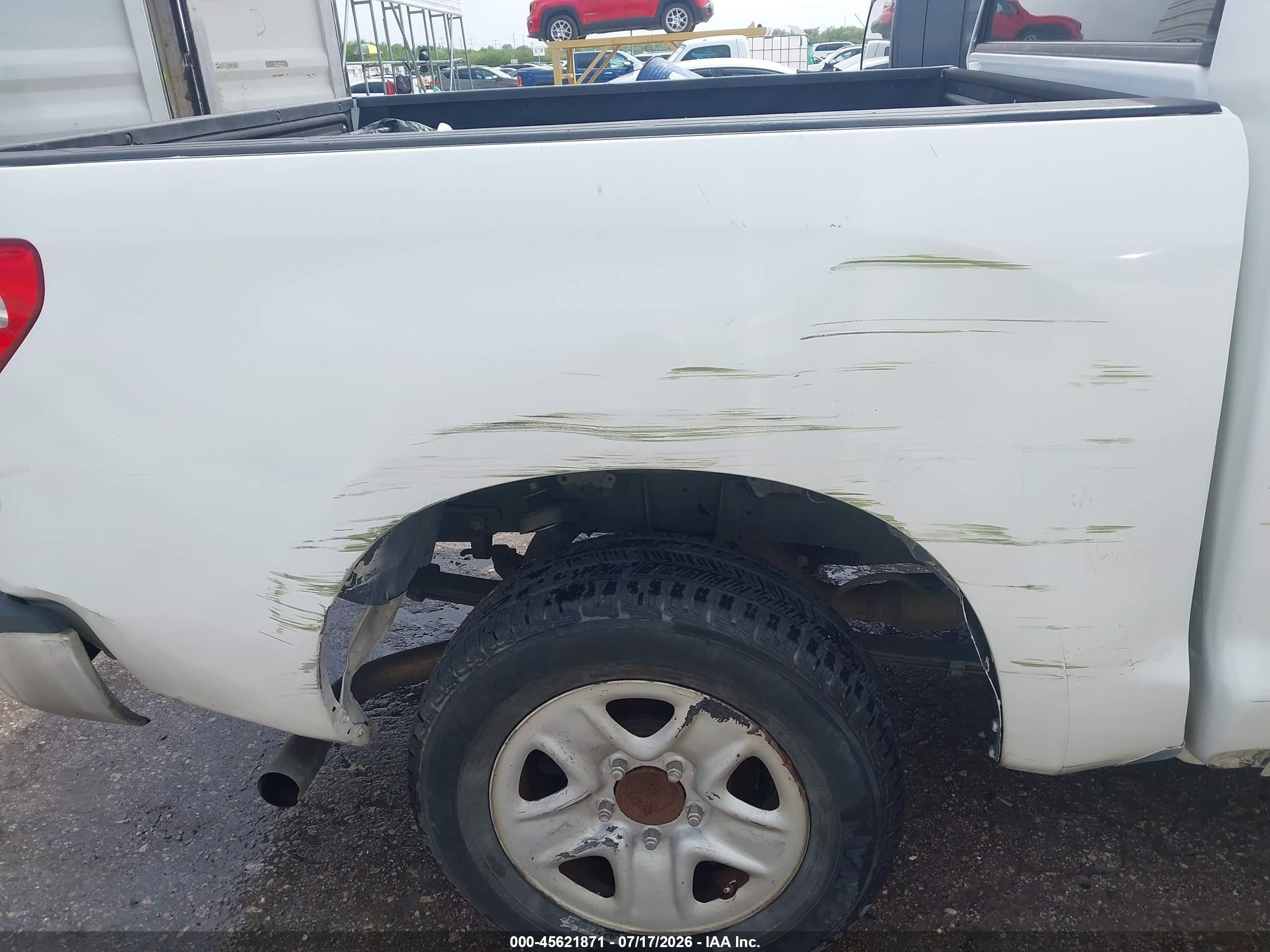 2010 Toyota Tundra Grade 4.6l V8 White vin: 5TFEM5F10AX010575