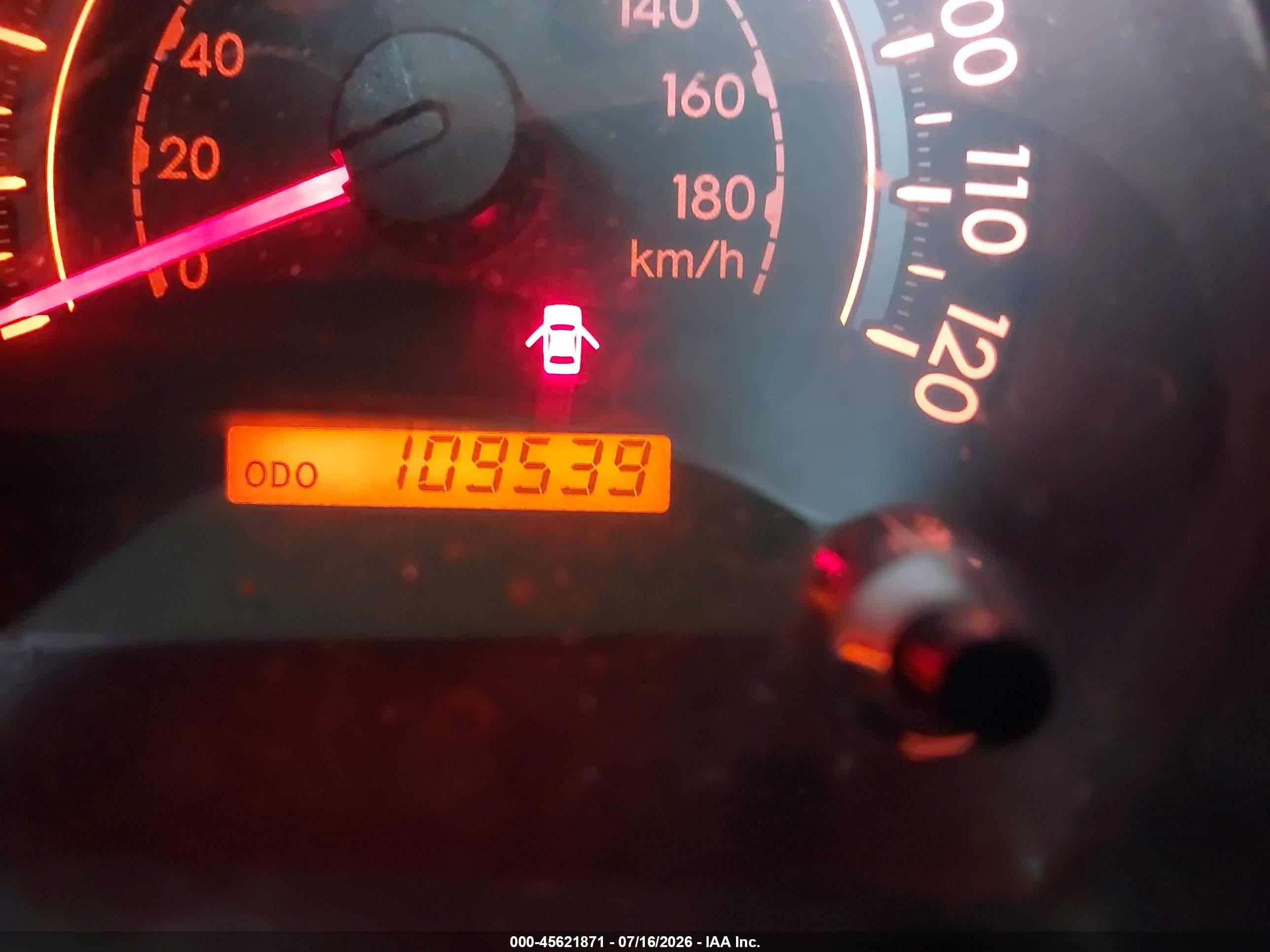 2010 Toyota Tundra Grade 4.6l V8 White vin: 5TFEM5F10AX010575