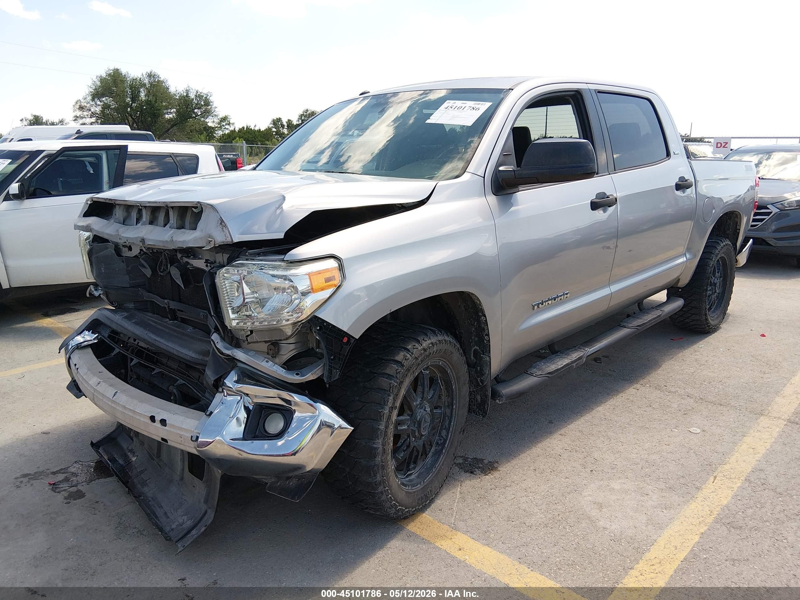 2014 Toyota Tundra Sr5 4.6l V8 Silver vin: 5TFEM5F10EX081667