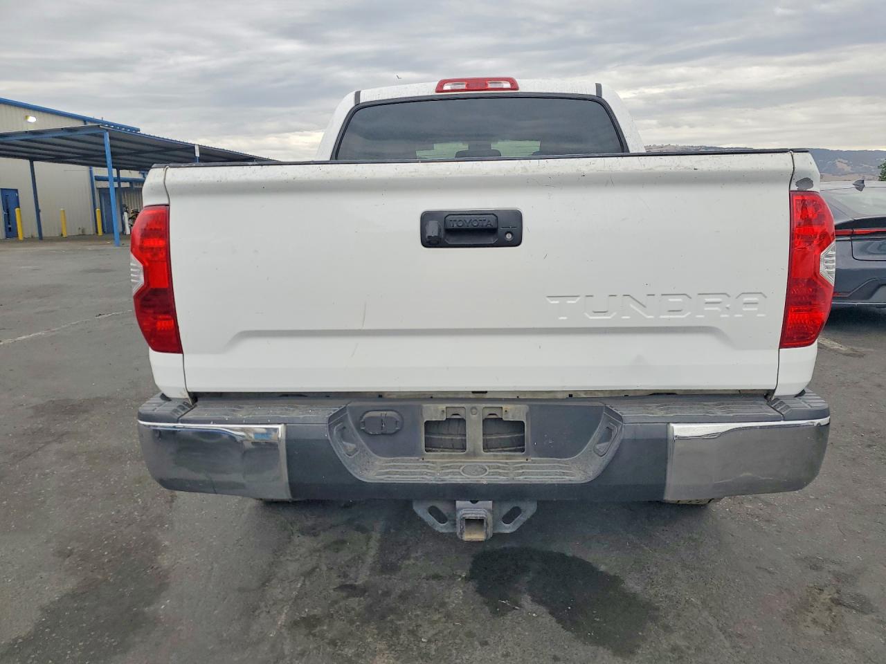 2014 Toyota Tundra Crewmax Sr5 Белый vin: 5TFEM5F11EX081466