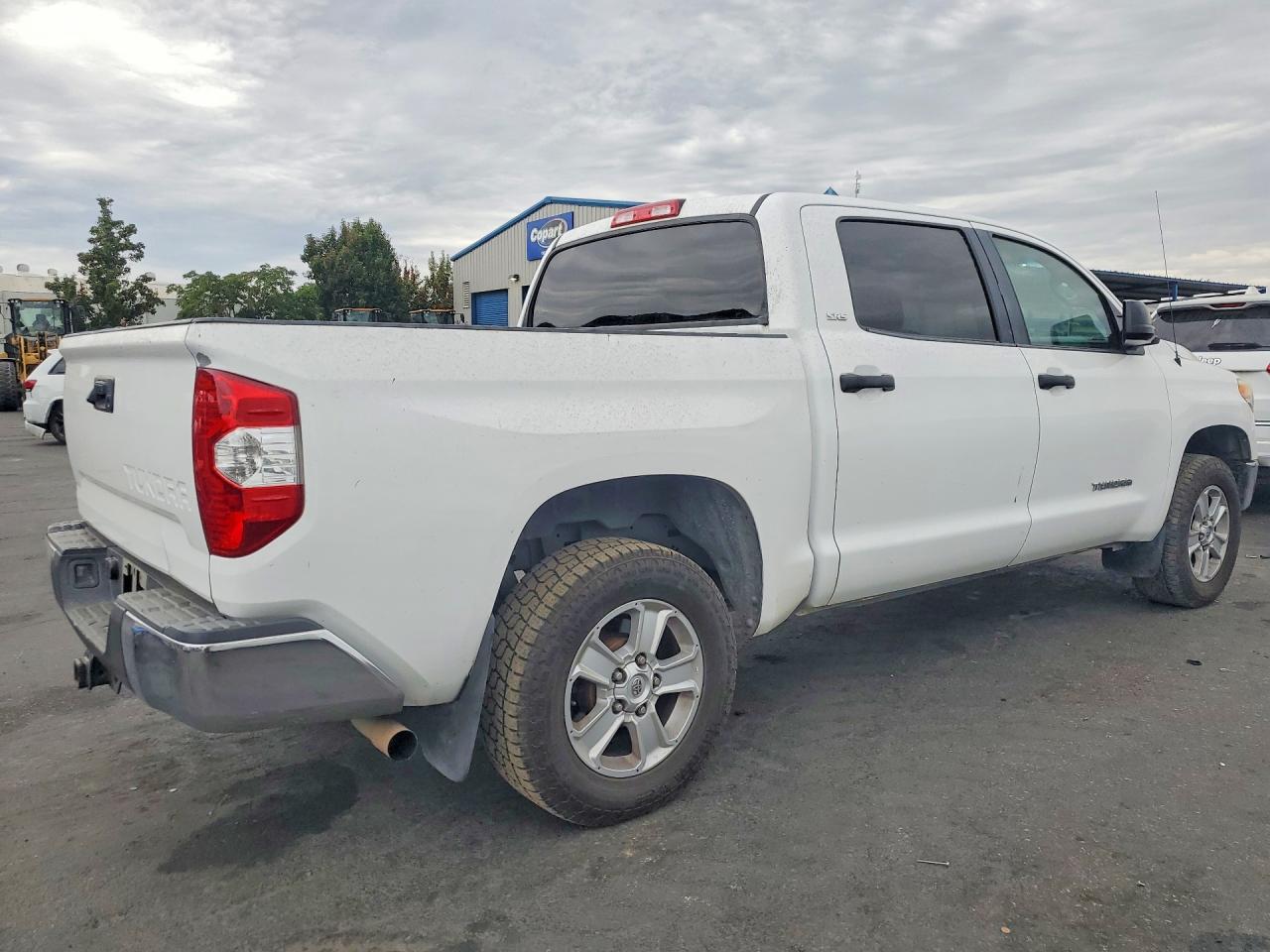 2014 Toyota Tundra Crewmax Sr5 Белый vin: 5TFEM5F11EX081466