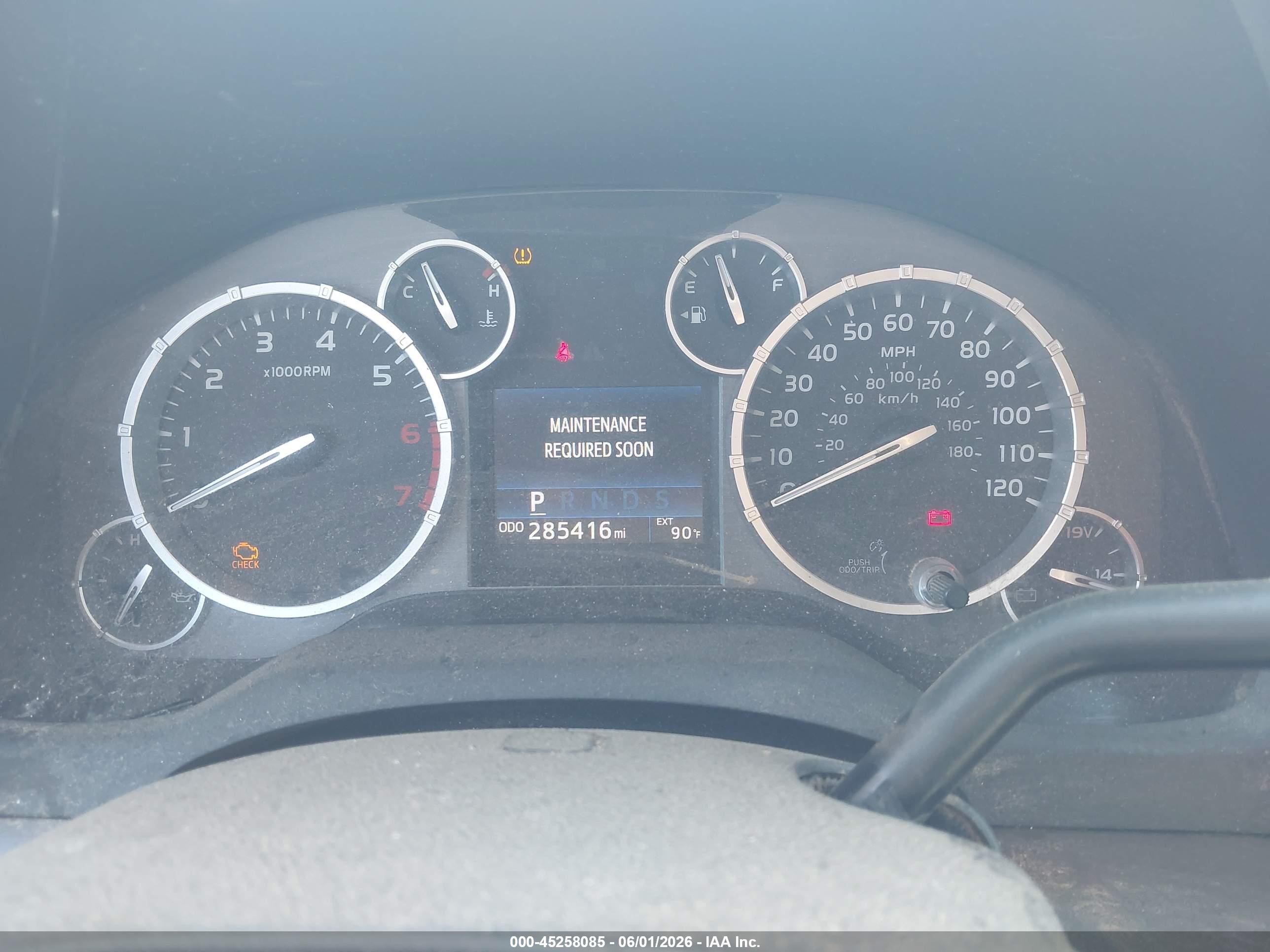 2015 Toyota Tundra Sr5 4.6l V8 Серый vin: 5TFEM5F11FX084031