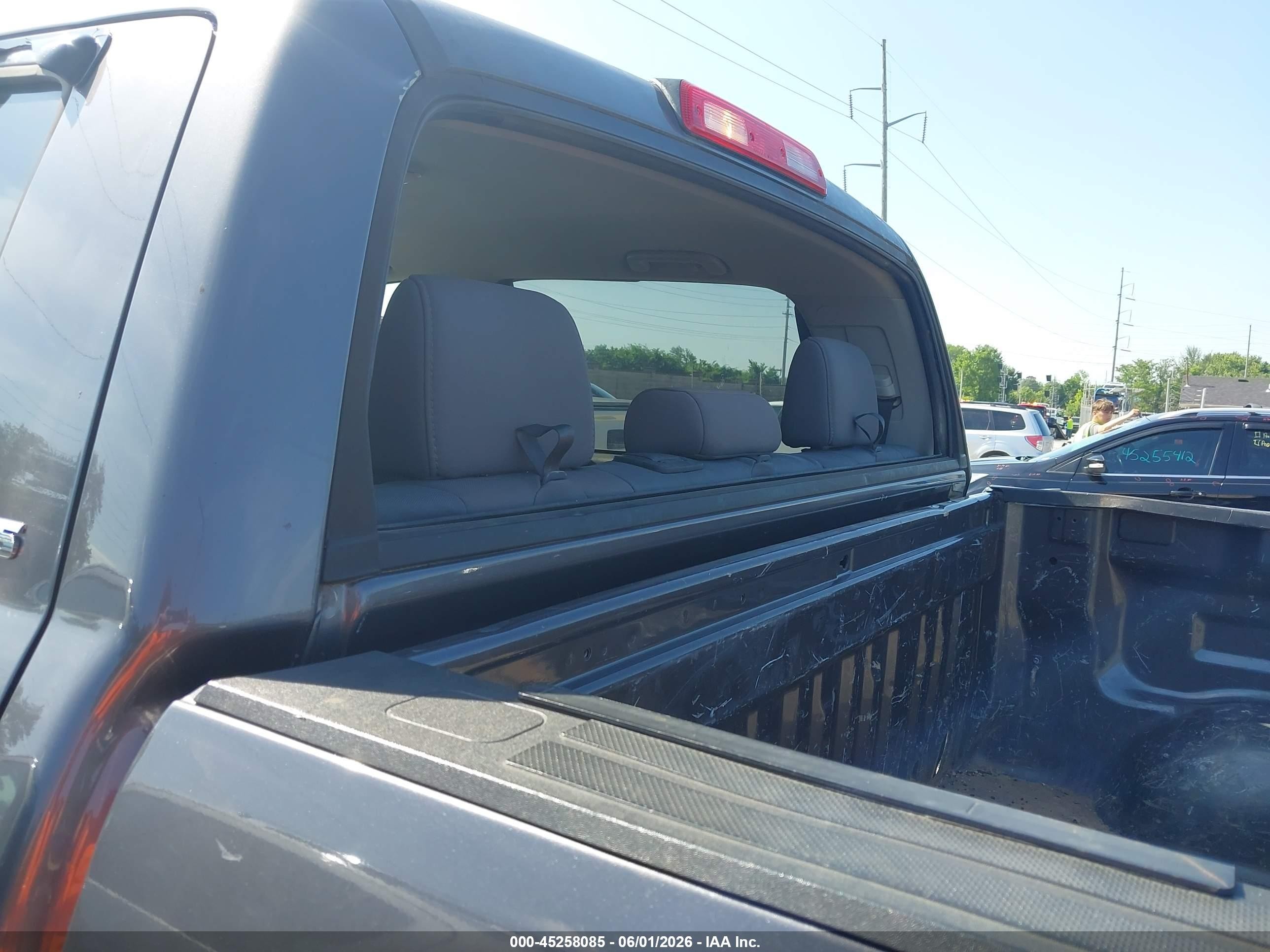 2015 Toyota Tundra Sr5 4.6l V8 Серый vin: 5TFEM5F11FX084031