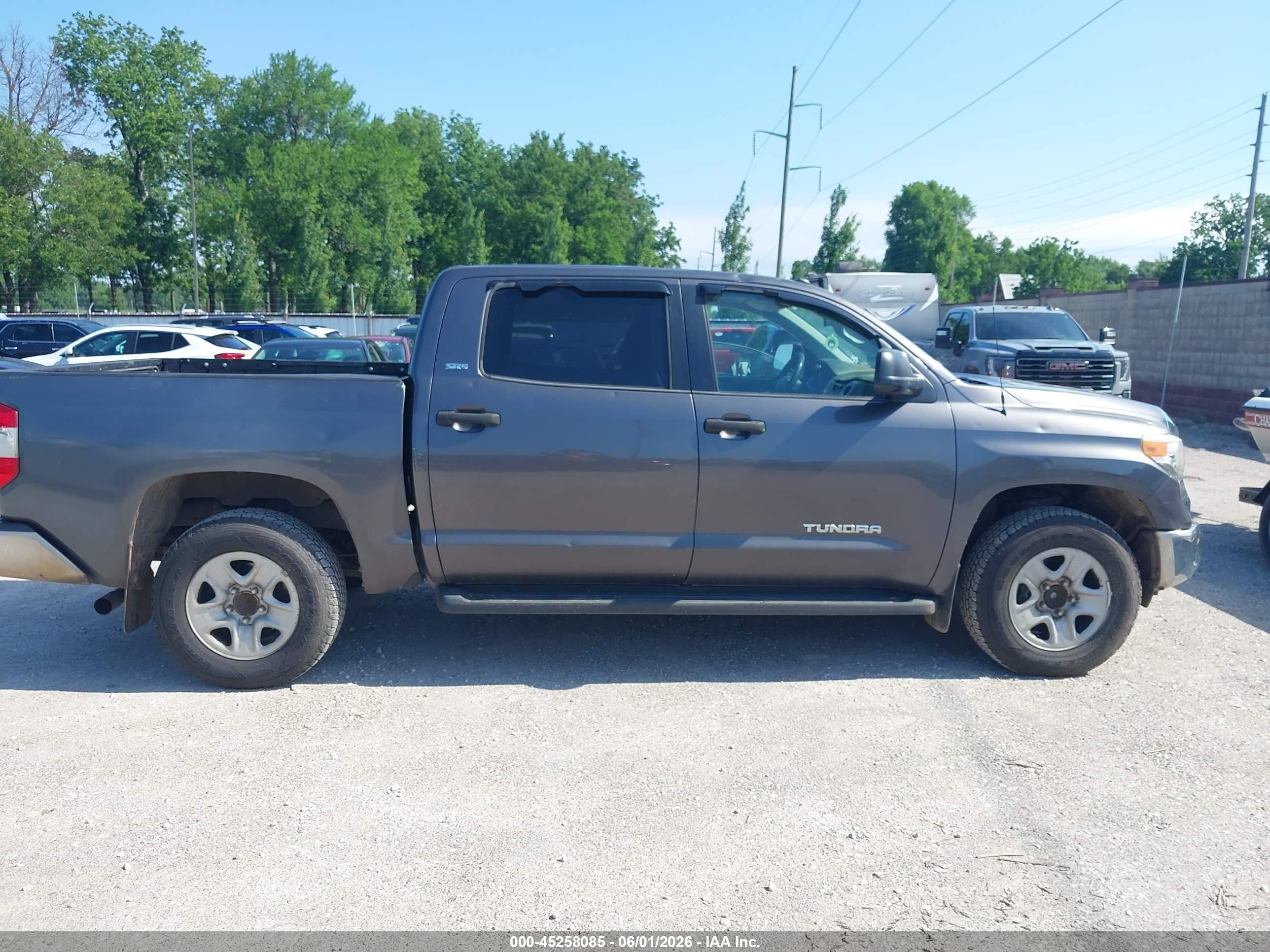 2015 Toyota Tundra Sr5 4.6l V8 Серый vin: 5TFEM5F11FX084031