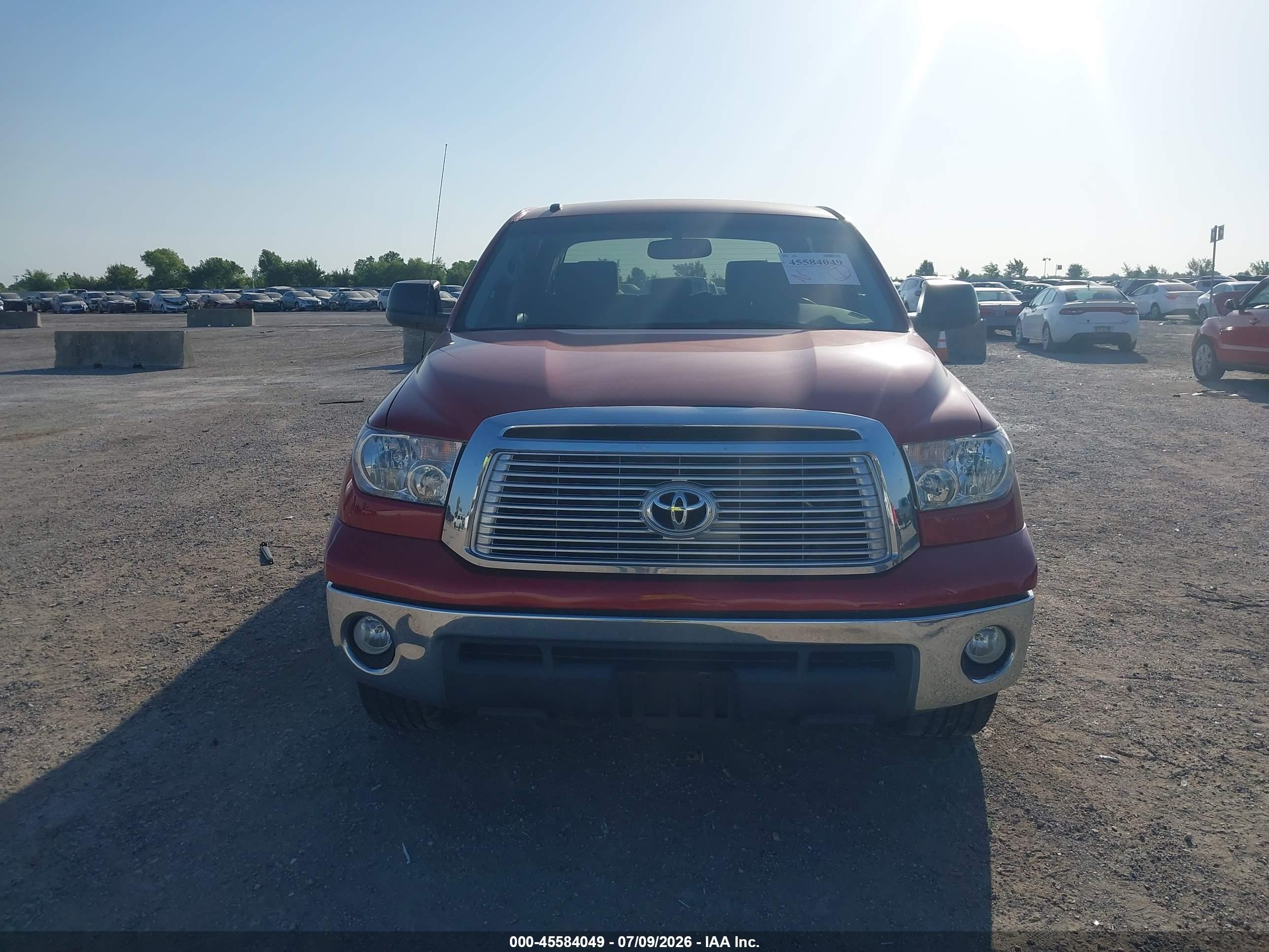 2012 Toyota Tundra Grade 4.6l V8 Red vin: 5TFEM5F12CX039563