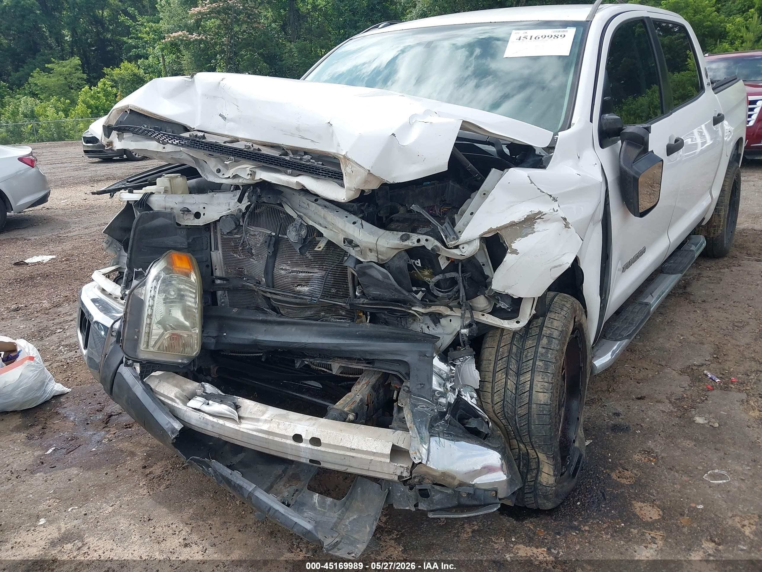 2014 Toyota Tundra Sr5 4.6l V8 White vin: 5TFEM5F12EX070976