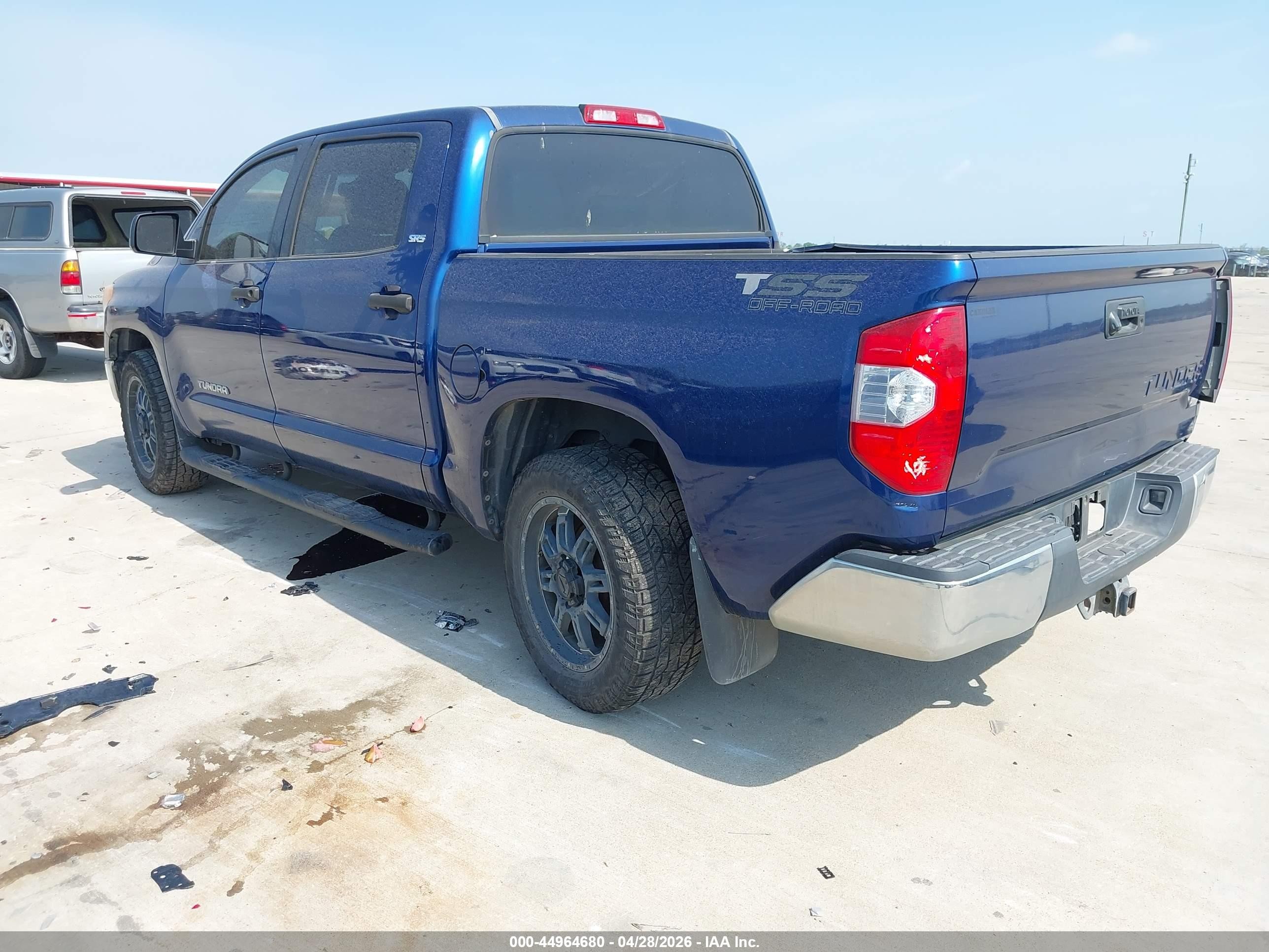 2015 Toyota Tundra Sr5 4.6l V8 Синий vin: 5TFEM5F13FX085746