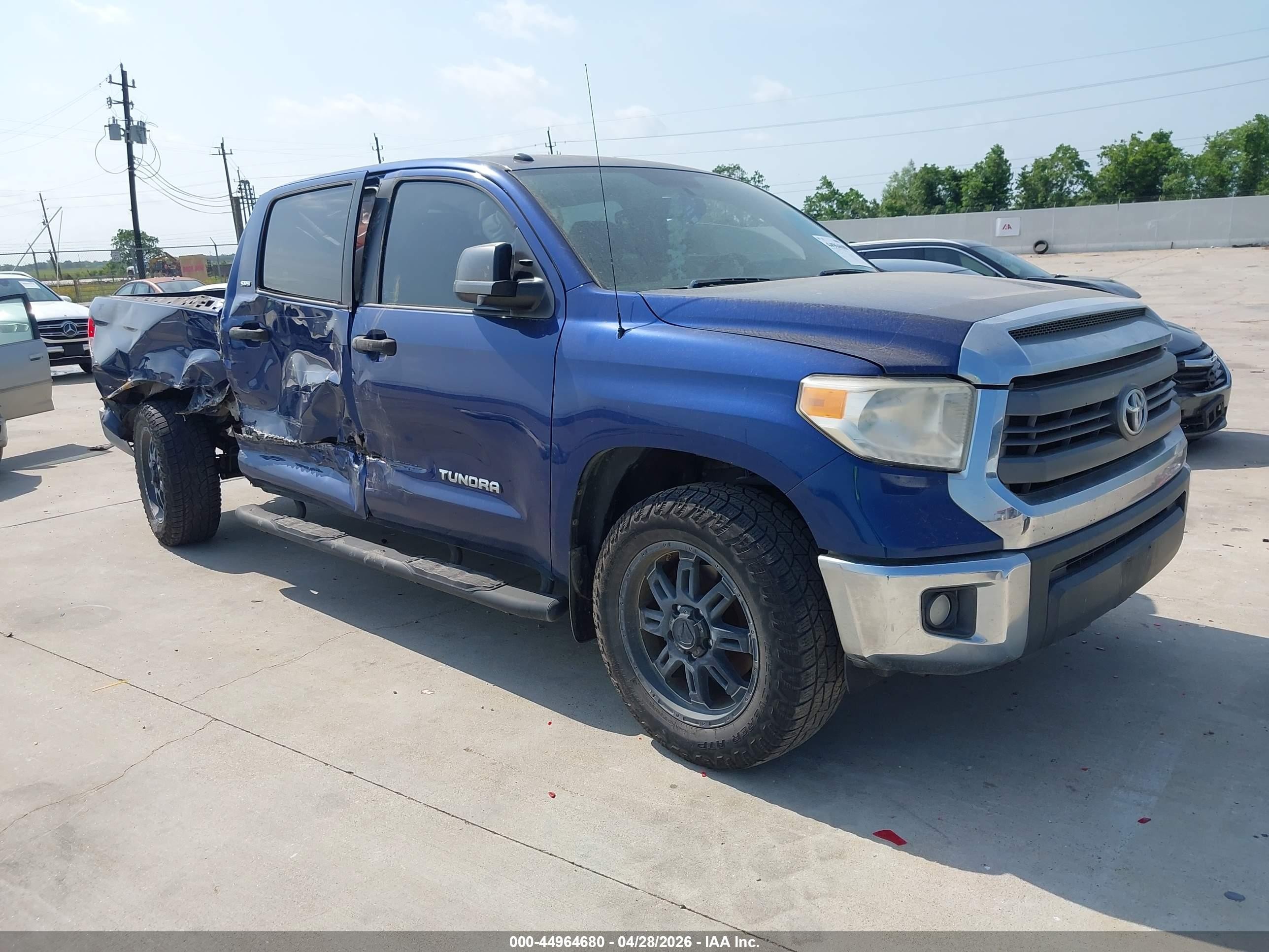 2015 Toyota Tundra Sr5 4.6l V8 Синий vin: 5TFEM5F13FX085746