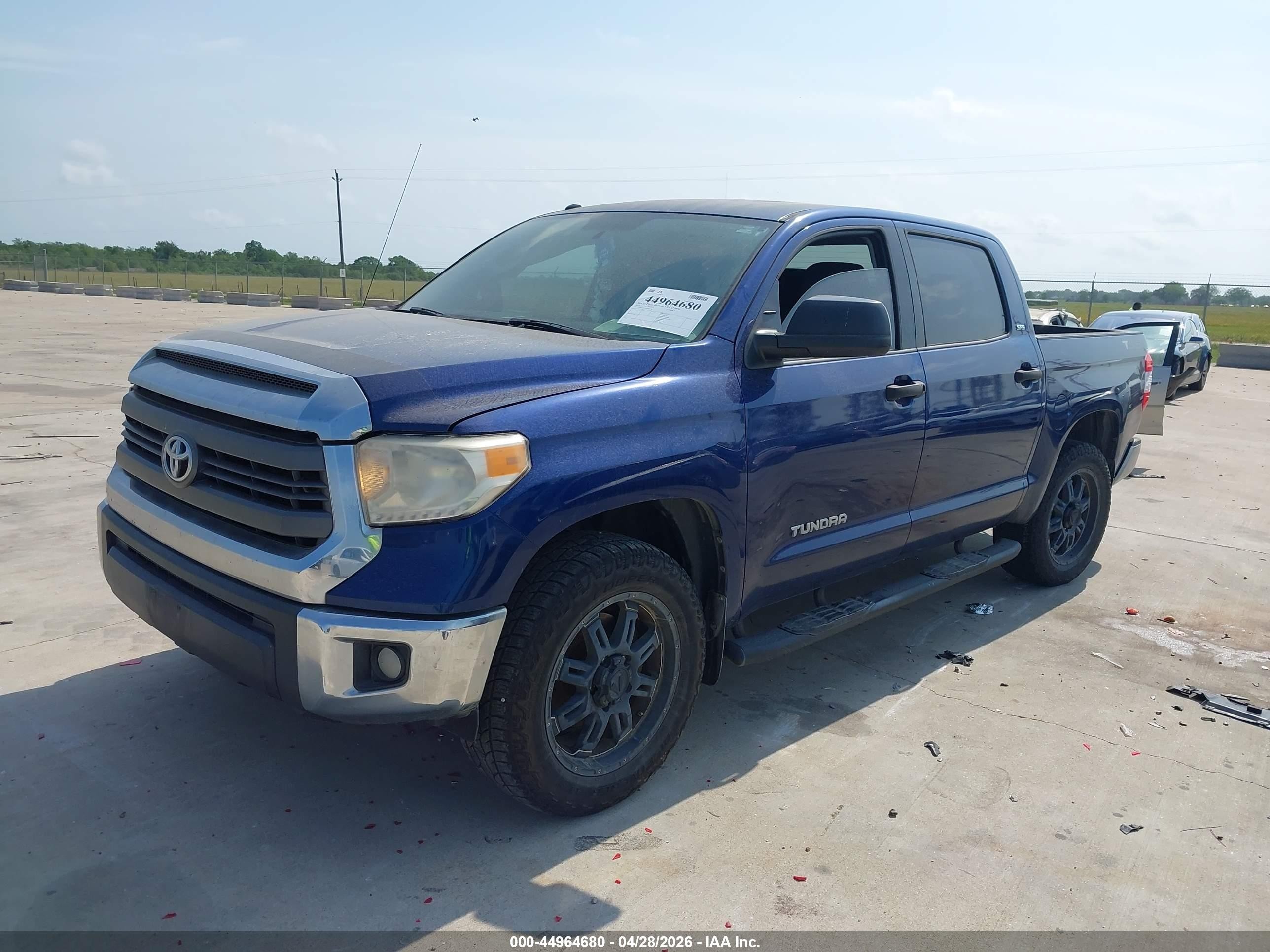 2015 Toyota Tundra Sr5 4.6l V8 Синий vin: 5TFEM5F13FX085746