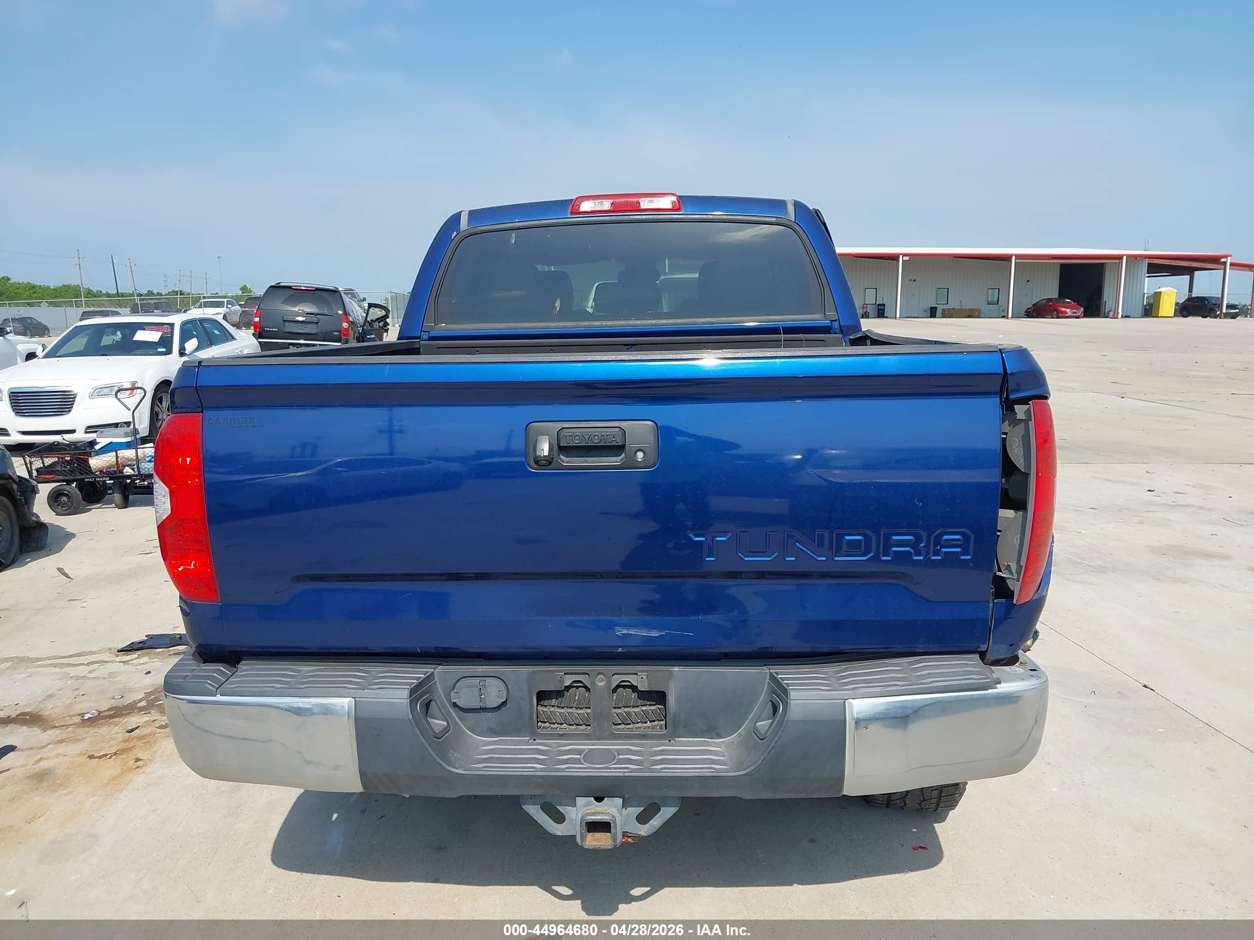 2015 Toyota Tundra Sr5 4.6l V8 Синий vin: 5TFEM5F13FX085746