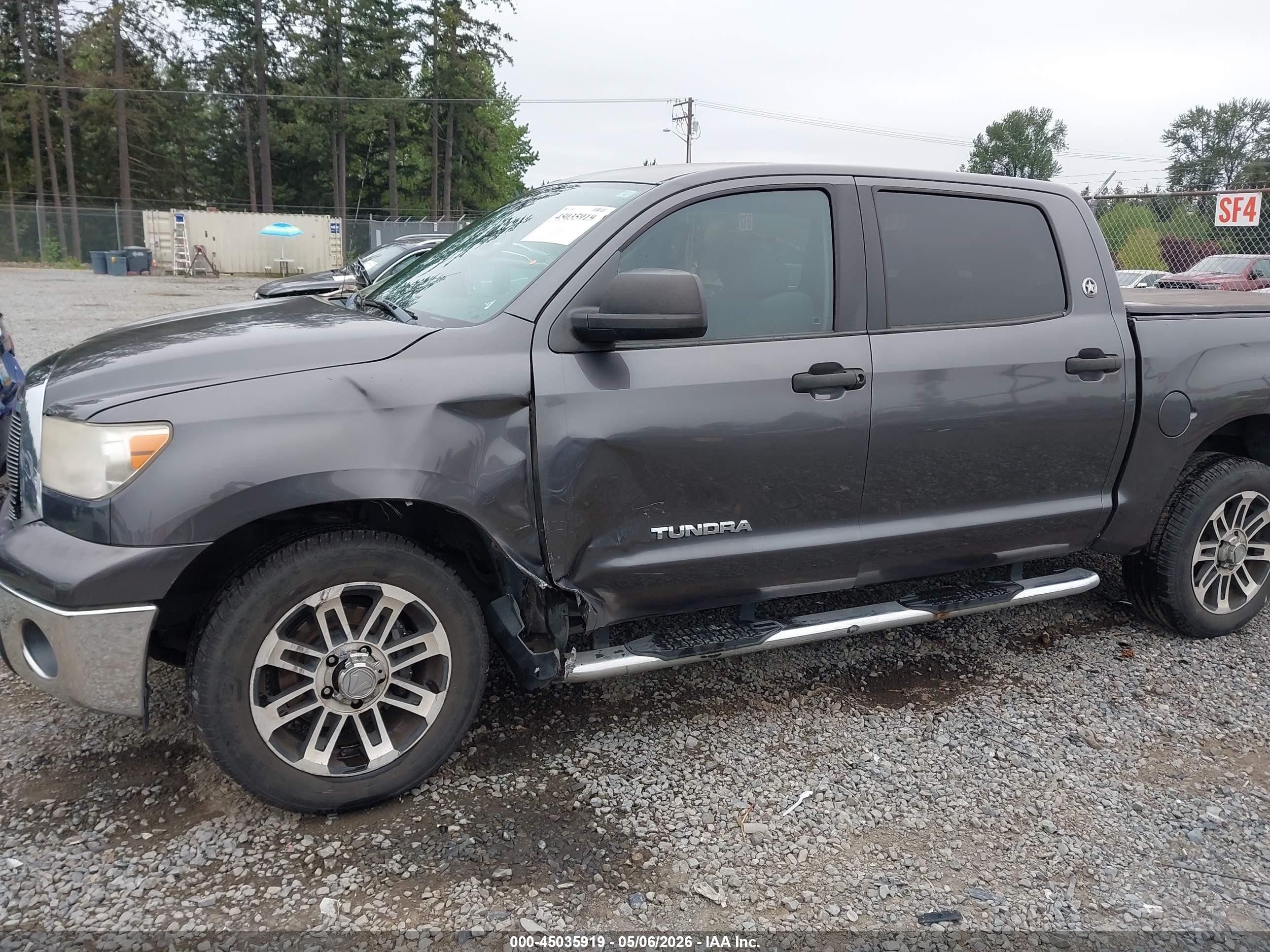 2012 Toyota Tundra Grade 4.6l V8 Серый vin: 5TFEM5F14CX041914