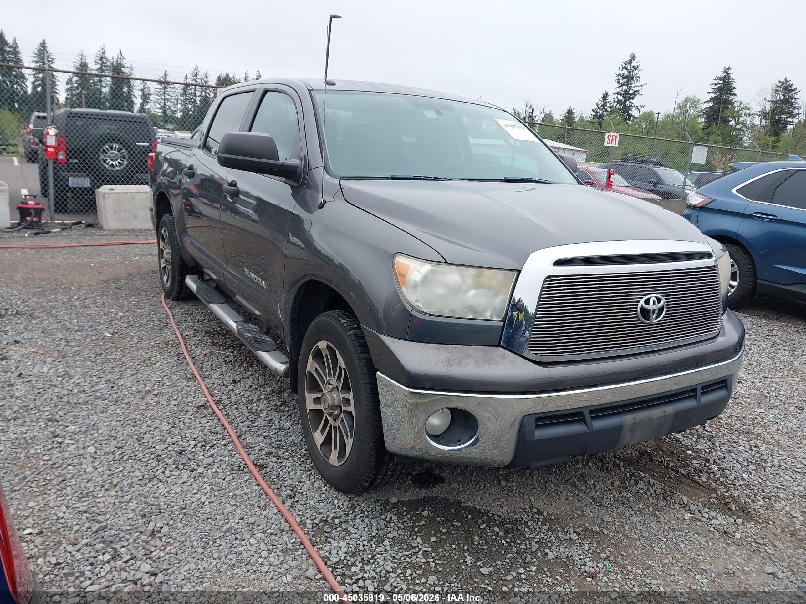 2012 Toyota Tundra Grade 4.6l V8 Серый vin: 5TFEM5F14CX041914