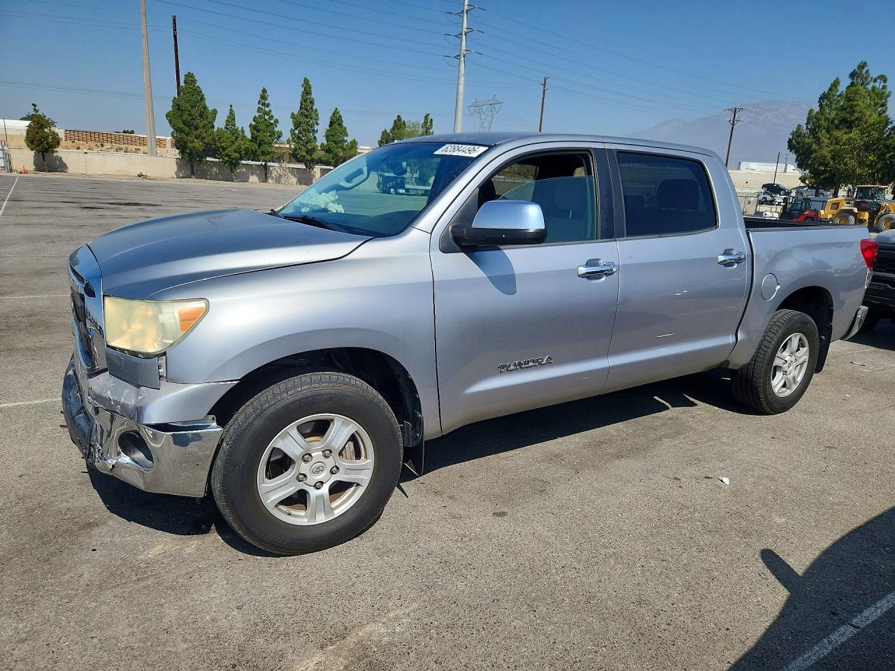 2013 Toyota Tundra Crewmax Sr5 Silver vin: 5TFEM5F14DX058522